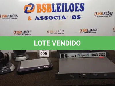LOTE 095 - 03 SWITCHES, 01 EQUIPAMENTO DE TELECOMUNICAÇÕES E 01 EQUIPAMENTO PARA VIDEOCONFERÊNCIA. (NO ESTADO) ATENÇÃO! FAZER A VISITAÇÃO ANTES DE ARREMATAR, NÃO SABEMOS SE FUNCIONA, LEILÃO NÃO TEM GARANTIA E NEM DEVOLUÇÃO, SUJEITO A POSSÍVEIS AVARIAS VISÍVEIS/OCULTAS E/OU AUSÊNCIA DE COMPONENTES.
