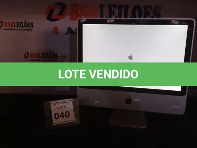 LOTE 040 - 01 IMAC APPLE. (NO ESTADO) ATENÇÃO! FAZER A VISITAÇÃO ANTES DE ARREMATAR, NÃO SABEMOS SE FUNCIONA, LEILÃO NÃO TEM GARANTIA E NEM DEVOLUÇÃO, SUJEITO A POSSÍVEIS AVARIAS VISÍVEIS/OCULTAS E/OU AUSÊNCIA DE COMPONENTES.