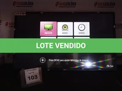 LOTE 103 - 01 TV LCD 42’’ MACA LG. (NO ESTADO) ATENÇÃO! FAZER A VISITAÇÃO ANTES DE ARREMATAR, NÃO SABEMOS SE FUNCIONA, LEILÃO NÃO TEM GARANTIA E NEM DEVOLUÇÃO, SUJEITO A POSSÍVEIS AVARIAS VISÍVEIS/OCULTAS E/OU AUSÊNCIA DE COMPONENTES.
