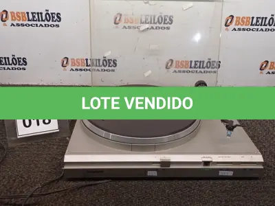 LOTE 018 - 01 TOCA DISCO MARCA GRADIENTE. (NO ESTADO) ATENÇÃO! FAZER A VISITAÇÃO ANTES DE ARREMATAR, NÃO SABEMOS SE FUNCIONA, LEILÃO NÃO TEM GARANTIA E NEM DEVOLUÇÃO, SUJEITO A POSSÍVEIS AVARIAS VISÍVEIS/OCULTAS E/OU AUSÊNCIA DE COMPONENTES.