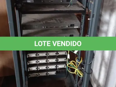 LOTE 451 - 01 RACK PARA SERVIDOR. (NO ESTADO) ATENÇÃO! FAZER A VISITAÇÃO ANTES DE ARREMATAR, NÃO SABEMOS SE FUNCIONA, LEILÃO NÃO TEM GARANTIA E NEM DEVOLUÇÃO, SUJEITO A POSSÍVEIS AVARIAS VISÍVEIS/OCULTAS E/OU AUSÊNCIA DE COMPONENTES.