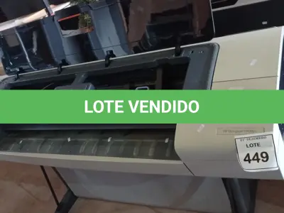 LOTE 449 - 01 PLOTTER MODELO HP DESIGNJET T1100PS. (NO ESTADO) ATENÇÃO! FAZER A VISITAÇÃO ANTES DE ARREMATAR, NÃO SABEMOS SE FUNCIONA, LEILÃO NÃO TEM GARANTIA E NEM DEVOLUÇÃO, SUJEITO A POSSÍVEIS AVARIAS VISÍVEIS/OCULTAS E/OU AUSÊNCIA DE COMPONENTES.