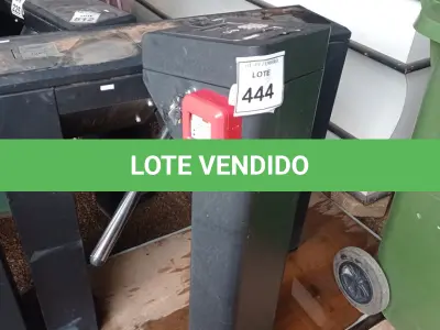 LOTE 444 - 01 CATRACA DE ACESSO. (NO ESTADO) ATENÇÃO! FAZER A VISITAÇÃO ANTES DE ARREMATAR, NÃO SABEMOS SE FUNCIONA, LEILÃO NÃO TEM GARANTIA E NEM DEVOLUÇÃO, SUJEITO A POSSÍVEIS AVARIAS VISÍVEIS/OCULTAS E/OU AUSÊNCIA DE COMPONENTES.