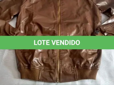 LOTE 043 - 01 JAQUETA MARROM  FORRADA TAM.M. (NO ESTADO) ATENÇÃO! FAZER A VISITAÇÃO ANTES DE ARREMATAR, NÃO SABEMOS SE FUNCIONA, LEILÃO NÃO TEM GARANTIA E NEM DEVOLUÇÃO, SUJEITO A POSSÍVEIS AVARIAS VISÍVEIS/OCULTAS E/OU AUSÊNCIA DE COMPONENTES.