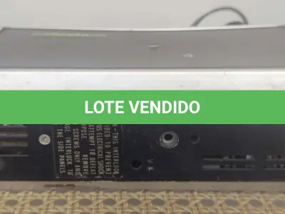 LOTE 249 - 01 FILMADORA ANTIGA DEDADA DE 80. (NO ESTADO) ATENÇÃO! FAZER A VISITAÇÃO ANTES DE ARREMATAR, NÃO SABEMOS SE FUNCIONA, LEILÃO NÃO TEM GARANTIA E NEM DEVOLUÇÃO, SUJEITO A POSSÍVEIS AVARIAS VISÍVEIS/OCULTAS E/OU AUSÊNCIA DE COMPONENTES.