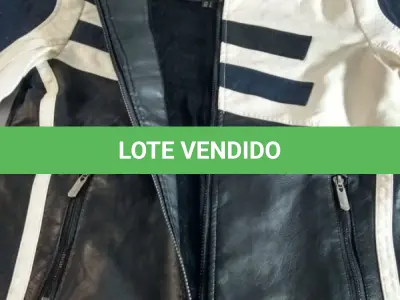 LOTE 049 - 01 JAQUETA DE MOTOQUEIRO PRETA E BRANCA TAM.P. (NO ESTADO) ATENÇÃO! FAZER A VISITAÇÃO ANTES DE ARREMATAR, NÃO SABEMOS SE FUNCIONA, LEILÃO NÃO TEM GARANTIA E NEM DEVOLUÇÃO, SUJEITO A POSSÍVEIS AVARIAS VISÍVEIS/OCULTAS E/OU AUSÊNCIA DE COMPONENTES.