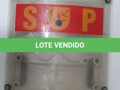 LOTE 113 - 01 ANTIGO ESCUDO DA MARINHA ITEM UTILIZADO NAS MANIFESTAÇÕES, DE. 1,10 X 0,56 CM. (NO ESTADO) ATENÇÃO! FAZER A VISITAÇÃO ANTES DE ARREMATAR, NÃO SABEMOS SE FUNCIONA, LEILÃO NÃO TEM GARANTIA E NEM DEVOLUÇÃO, SUJEITO A POSSÍVEIS AVARIAS VISÍVEIS/OCULTAS E/OU AUSÊNCIA DE COMPONENTES.