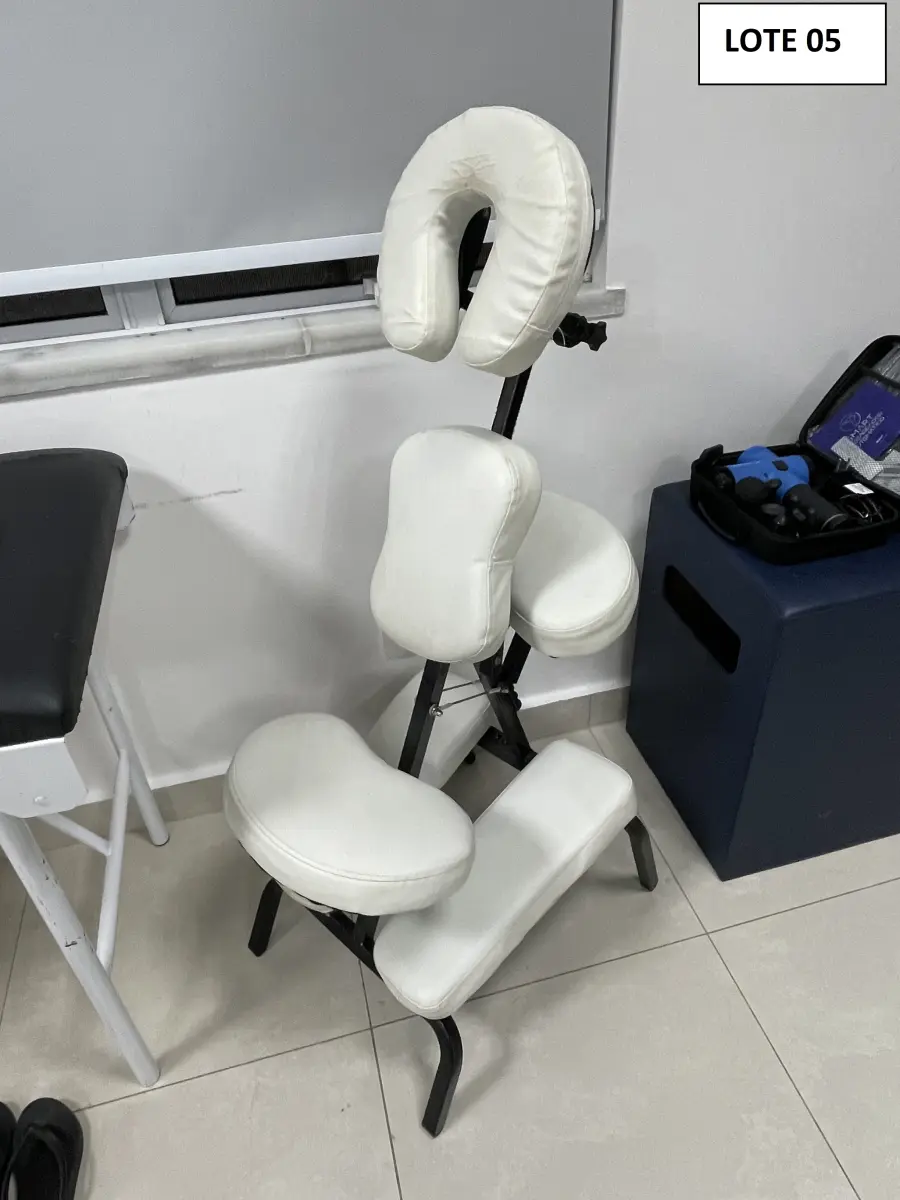 LOTE 661