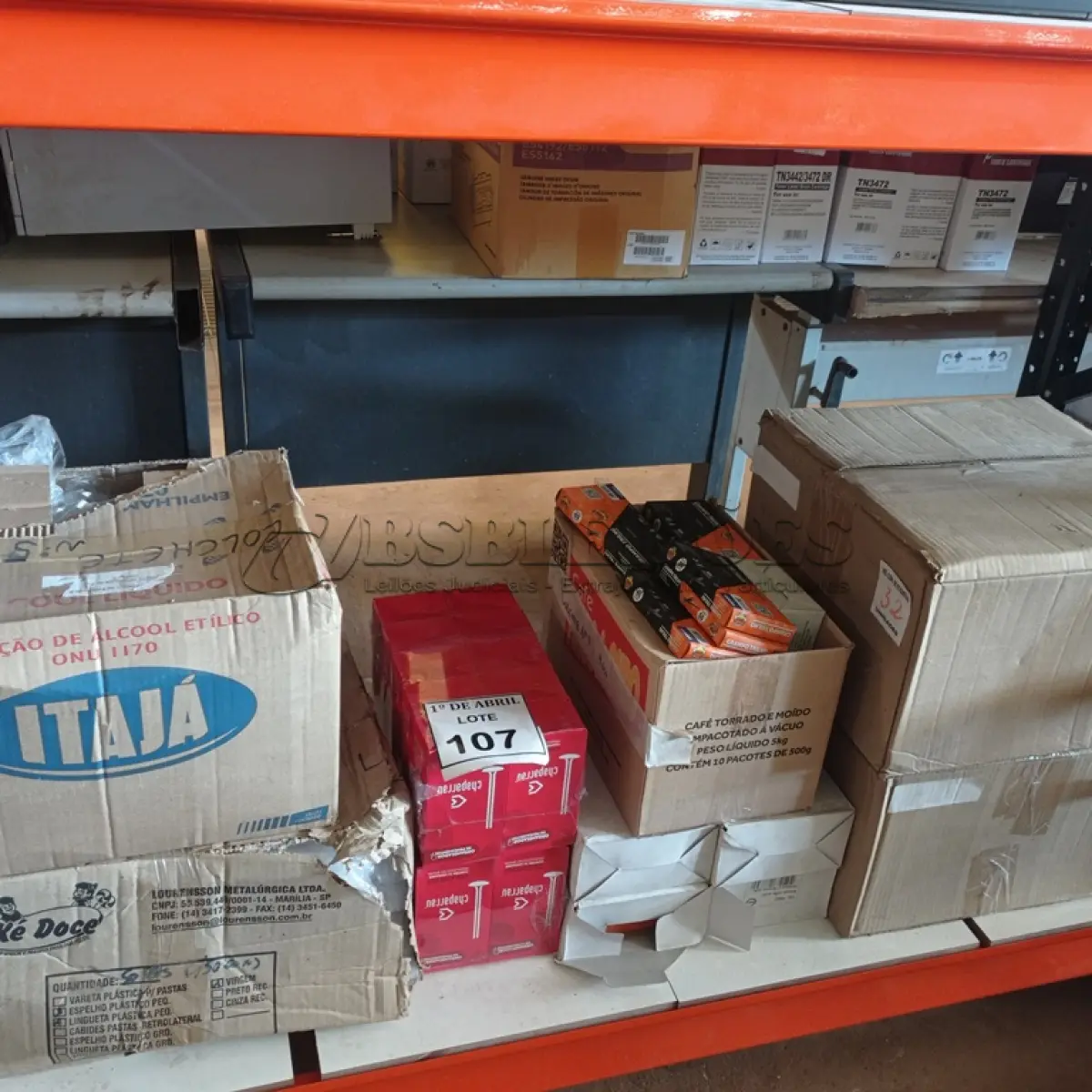 LOTE 107 - 01 LOTE COM GRAMPOS DE TRILHO. (NO ESTADO) ATENÇÃO! FAZER A VISITAÇÃO ANTES DE ARREMATAR, NÃO SABEMOS SE FUNCIONA. LEILÃO NÃO TEM GARANTIA E NEM DEVOLUÇÃO, SUJEITO A POSSÍVEIS AVARIAS VISÍVEIS/OCULTAS E/OU AUSÊNCIA DE COMPONENTES.