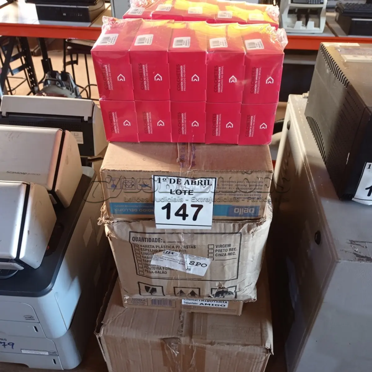 LOTE 147 - 01 LOTE COM GRAMPOS DE TRILHO. (NO ESTADO) ATENÇÃO! FAZER A VISITAÇÃO ANTES DE ARREMATAR, NÃO SABEMOS SE FUNCIONA. LEILÃO NÃO TEM GARANTIA E NEM DEVOLUÇÃO, SUJEITO A POSSÍVEIS AVARIAS VISÍVEIS/OCULTAS E/OU AUSÊNCIA DE COMPONENTES.