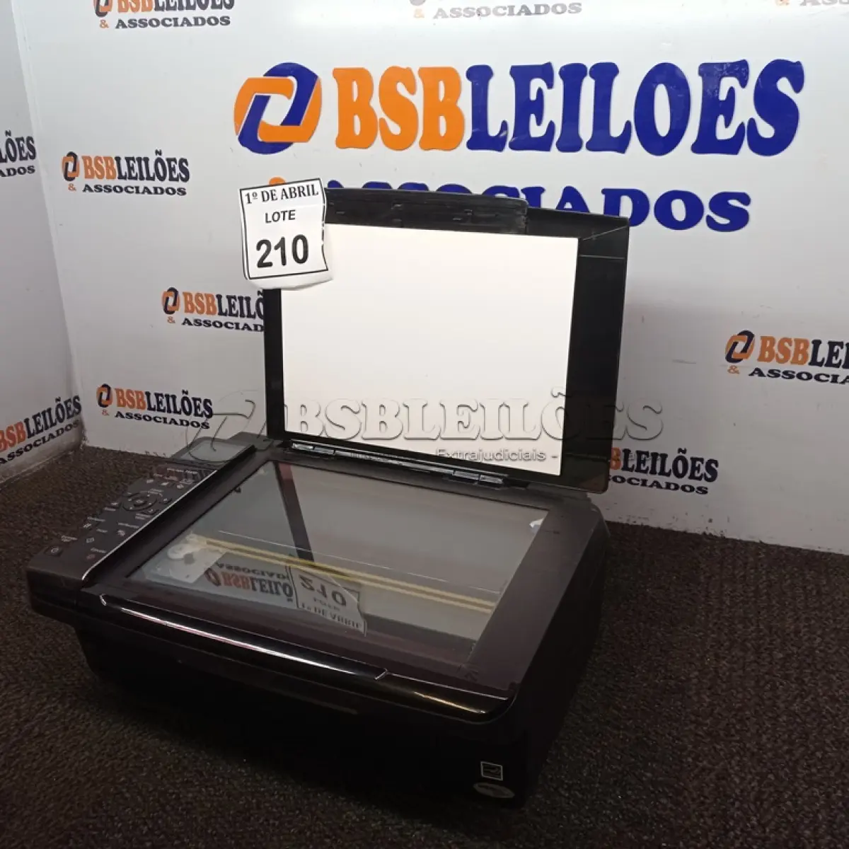LOTE 210 - 01 IMPRESSORA EPSON TX410. (NO ESTADO) ATENÇÃO! FAZER A VISITAÇÃO ANTES DE ARREMATAR, NÃO SABEMOS SE FUNCIONA. LEILÃO NÃO TEM GARANTIA E NEM DEVOLUÇÃO, SUJEITO A POSSÍVEIS AVARIAS VISÍVEIS/OCULTAS E/OU AUSÊNCIA DE COMPONENTES.