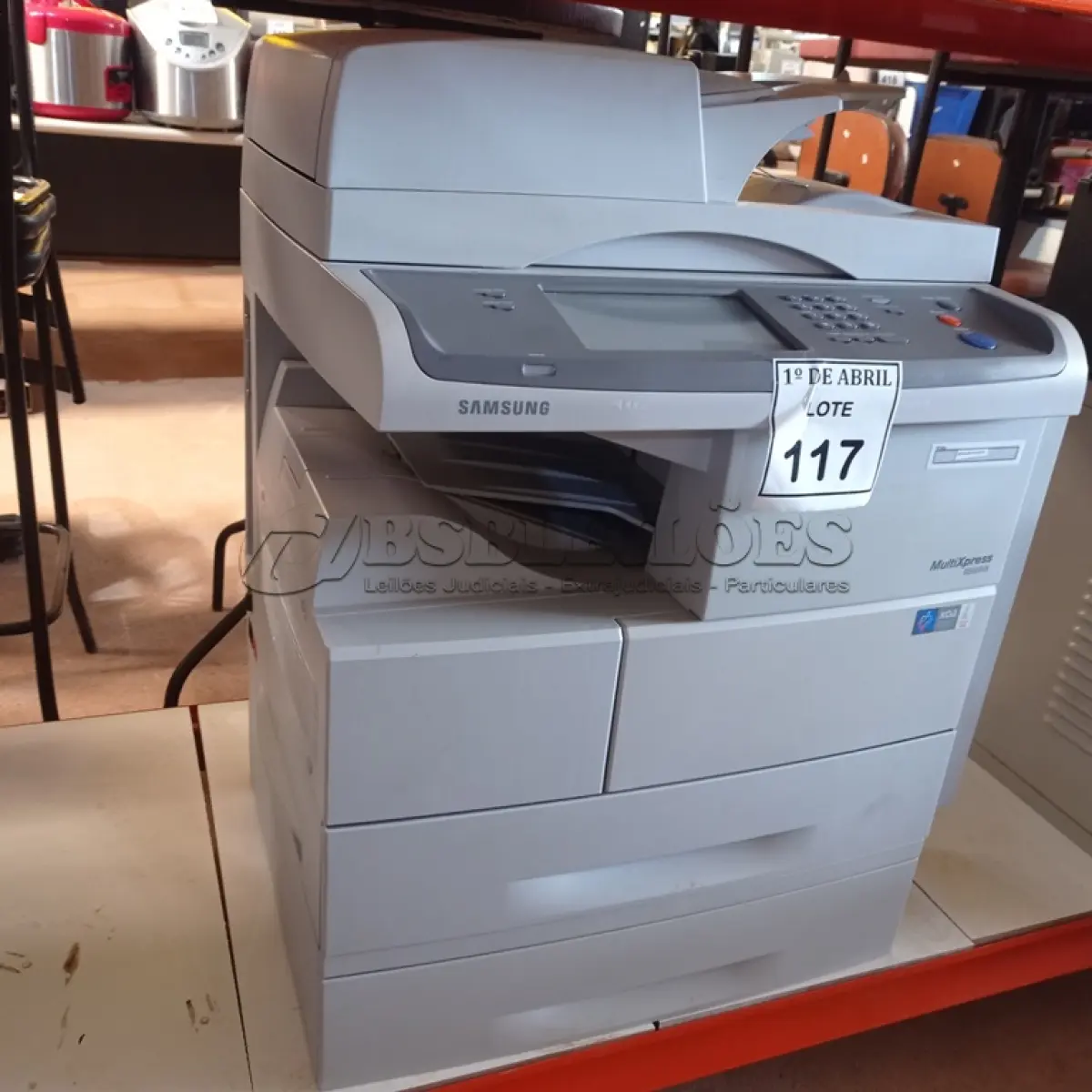LOTE 117 - 01 IMPRESSORA SAMSUNG MULTIXPRESS 6555NX. (NO ESTADO) ATENÇÃO! FAZER A VISITAÇÃO ANTES DE ARREMATAR, NÃO SABEMOS SE FUNCIONA. LEILÃO NÃO TEM GARANTIA E NEM DEVOLUÇÃO, SUJEITO A POSSÍVEIS AVARIAS VISÍVEIS/OCULTAS E/OU AUSÊNCIA DE COMPONENTES.