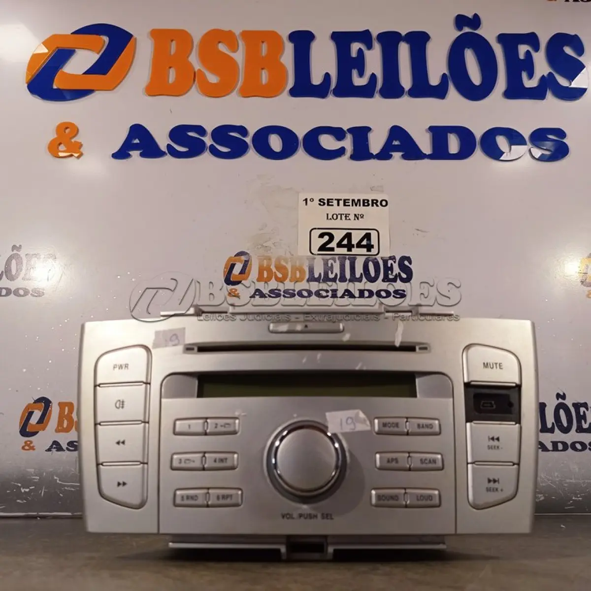 LOTE 244 - 01 CENTRAL MULTIMIDIA JAC MOTORS. (NO ESTADO) ATENÇÃO! FAZER A VISITAÇÃO ANTES DE ARREMATAR, NÃO SABEMOS SE FUNCIONA. LEILÃO NÃO TEM GARANTIA E NEM DEVOLUÇÃO, SUJEITO A POSSÍVEIS AVARIAS VISÍVEIS/OCULTAS E/OU AUSÊNCIA DE COMPONENTES.