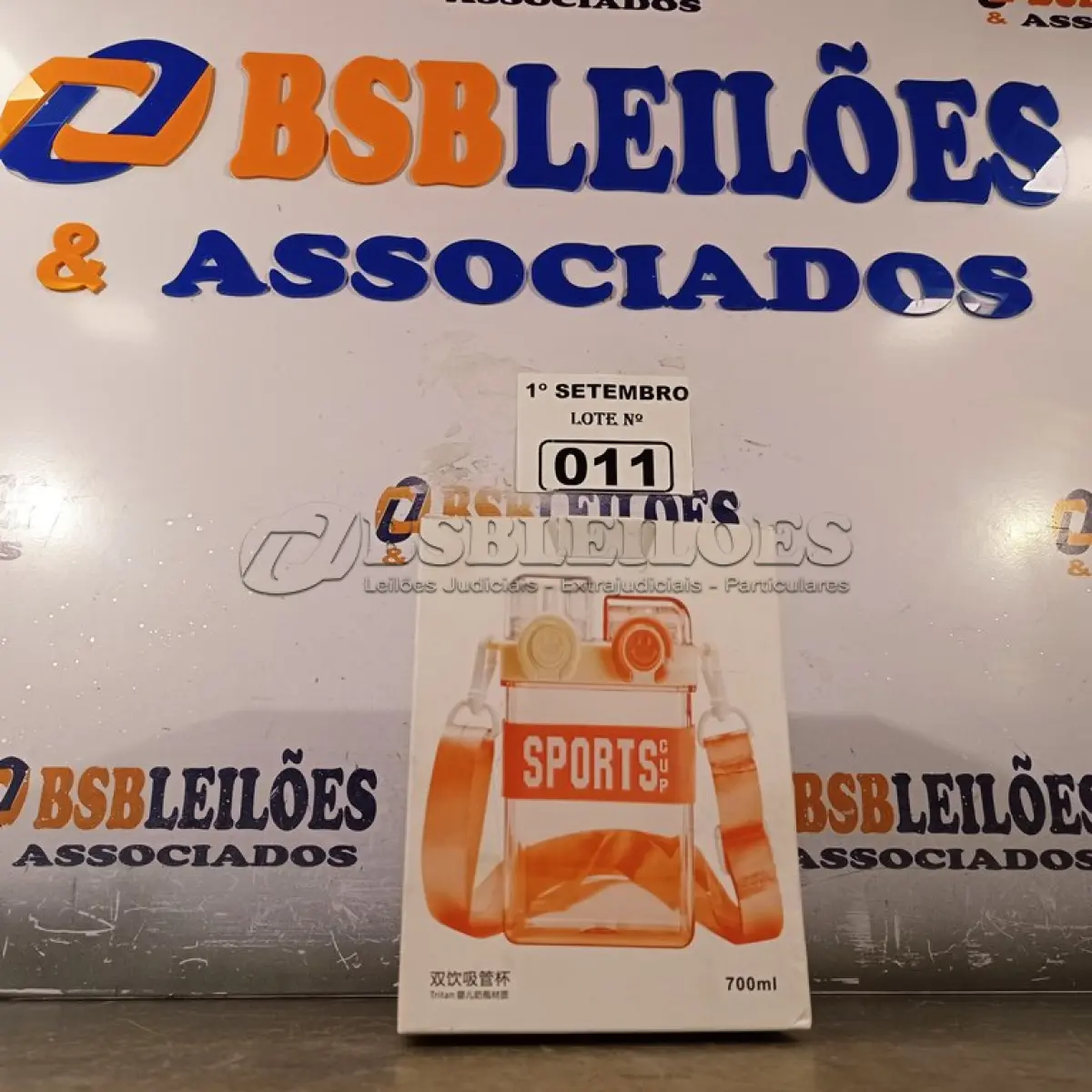 LOTE 011 - 01 GARRAFA DE CRIANÇA. (NO ESTADO) ATENÇÃO! FAZER A VISITAÇÃO ANTES DE ARREMATAR, NÃO SABEMOS SE FUNCIONA. LEILÃO NÃO TEM GARANTIA E NEM DEVOLUÇÃO, SUJEITO A POSSÍVEIS AVARIAS VISÍVEIS/OCULTAS E/OU AUSÊNCIA DE COMPONENTES.