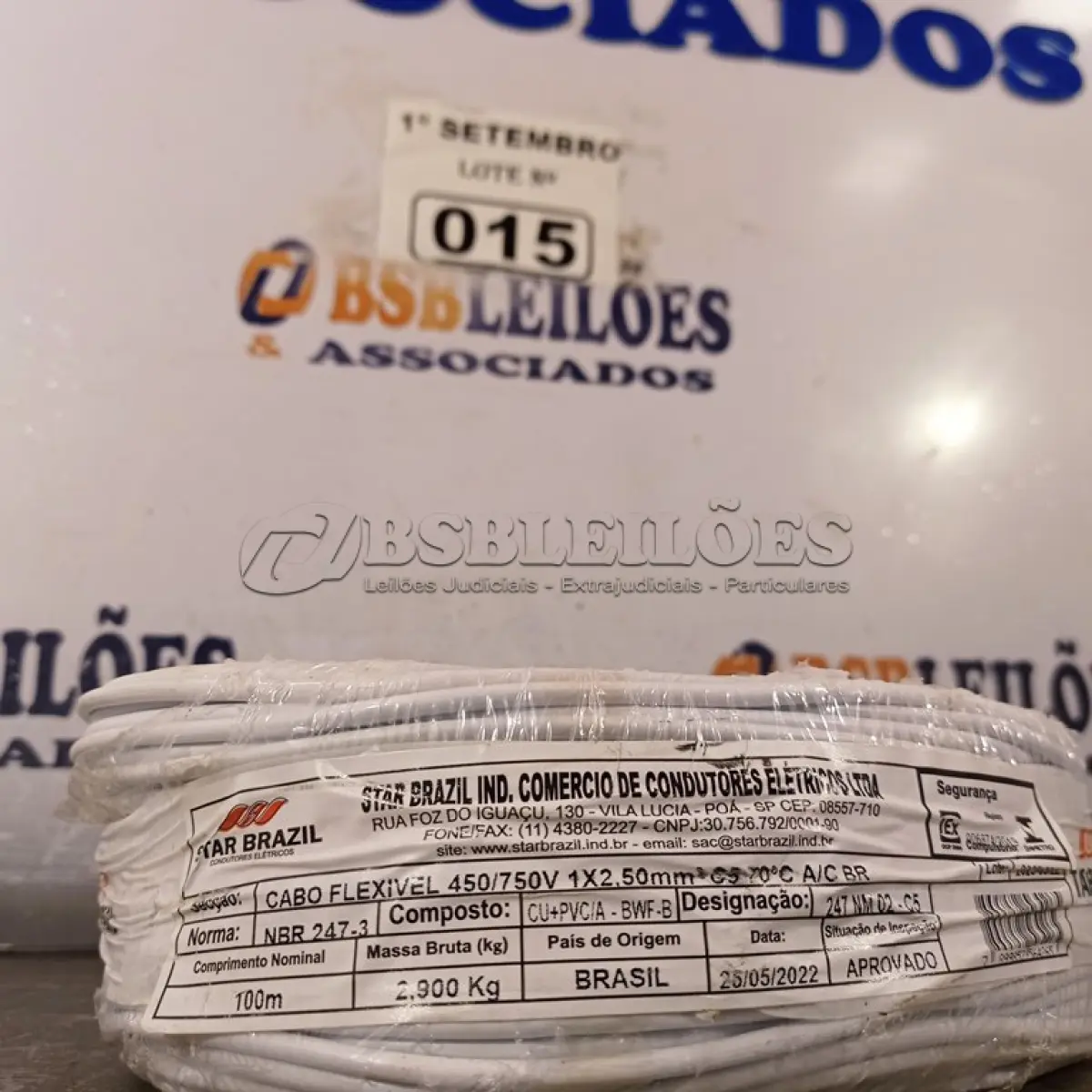 LOTE 015 - 01 ROLO DE CABO FLEXÍVEL 100M 2,5MM NA COR BRANCA. (NO ESTADO) ATENÇÃO! FAZER A VISITAÇÃO ANTES DE ARREMATAR, NÃO SABEMOS SE FUNCIONA. LEILÃO NÃO TEM GARANTIA E NEM DEVOLUÇÃO, SUJEITO A POSSÍVEIS AVARIAS VISÍVEIS/OCULTAS E/OU AUSÊNCIA DE COMPONENTES.