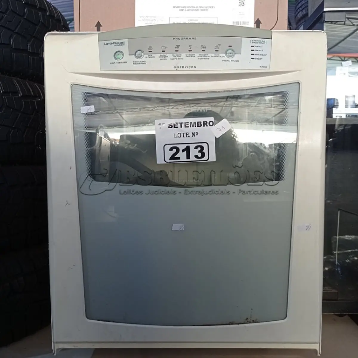 LOTE 213 - 01 LAVA LOUÇAS MARCA BRASTEMP. (NO ESTADO) ATENÇÃO! FAZER A VISITAÇÃO ANTES DE ARREMATAR, NÃO SABEMOS SE FUNCIONA. LEILÃO NÃO TEM GARANTIA E NEM DEVOLUÇÃO, SUJEITO A POSSÍVEIS AVARIAS VISÍVEIS/OCULTAS E/OU AUSÊNCIA DE COMPONENTES.