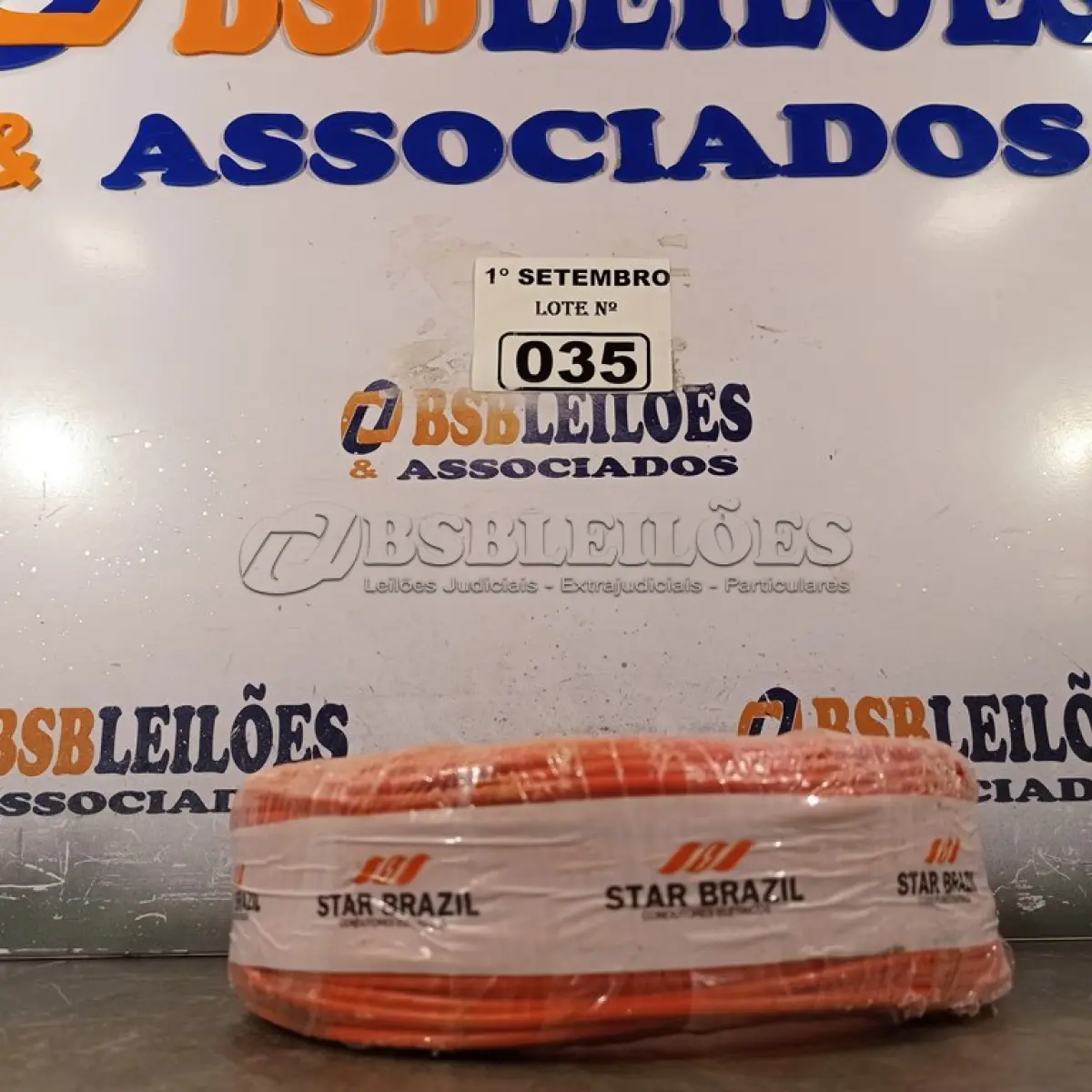 LOTE 035 - 01 ROLO DE CABO FLEXÍVEL 100M 2,5MM NA COR VERMELHA. (NO ESTADO) ATENÇÃO! FAZER A VISITAÇÃO ANTES DE ARREMATAR, NÃO SABEMOS SE FUNCIONA. LEILÃO NÃO TEM GARANTIA E NEM DEVOLUÇÃO, SUJEITO A POSSÍVEIS AVARIAS VISÍVEIS/OCULTAS E/OU AUSÊNCIA DE COMPONENTES.