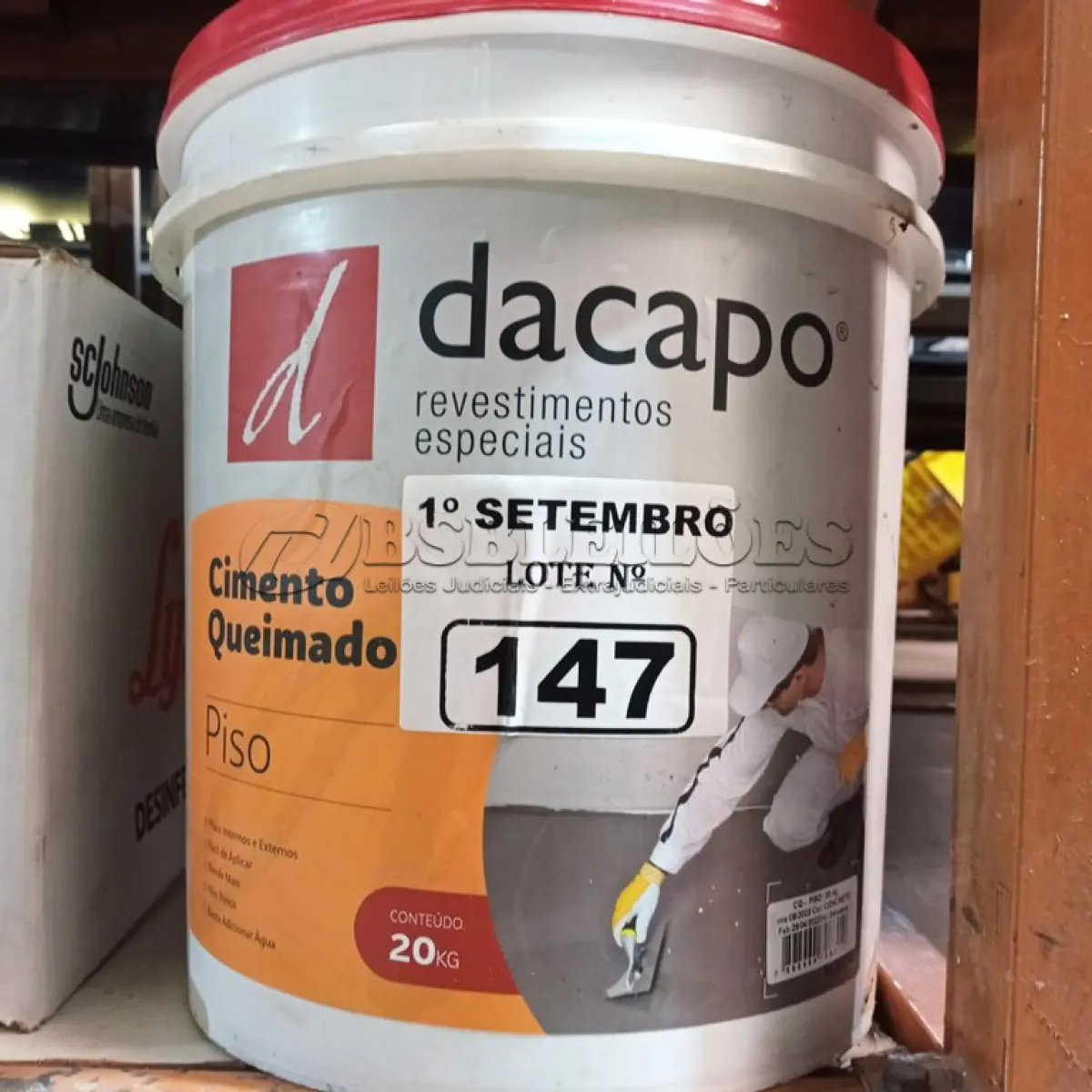 LOTE 147 - 01 BALDE DE CIMENTO QUEIMADO DACAPÓ 20 KG. (NO ESTADO) ATENÇÃO! FAZER A VISITAÇÃO ANTES DE ARREMATAR, NÃO SABEMOS SE FUNCIONA. LEILÃO NÃO TEM GARANTIA E NEM DEVOLUÇÃO, SUJEITO A POSSÍVEIS AVARIAS VISÍVEIS/OCULTAS E/OU AUSÊNCIA DE COMPONENTES.