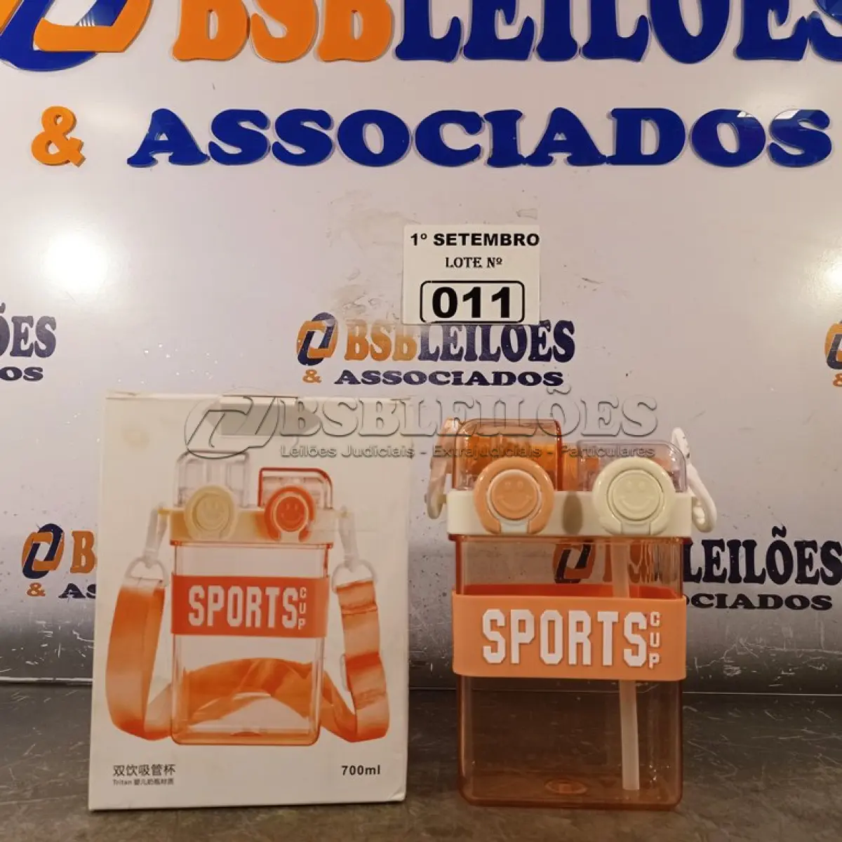 LOTE 011 - 01 GARRAFA DE CRIANÇA. (NO ESTADO) ATENÇÃO! FAZER A VISITAÇÃO ANTES DE ARREMATAR, NÃO SABEMOS SE FUNCIONA. LEILÃO NÃO TEM GARANTIA E NEM DEVOLUÇÃO, SUJEITO A POSSÍVEIS AVARIAS VISÍVEIS/OCULTAS E/OU AUSÊNCIA DE COMPONENTES.