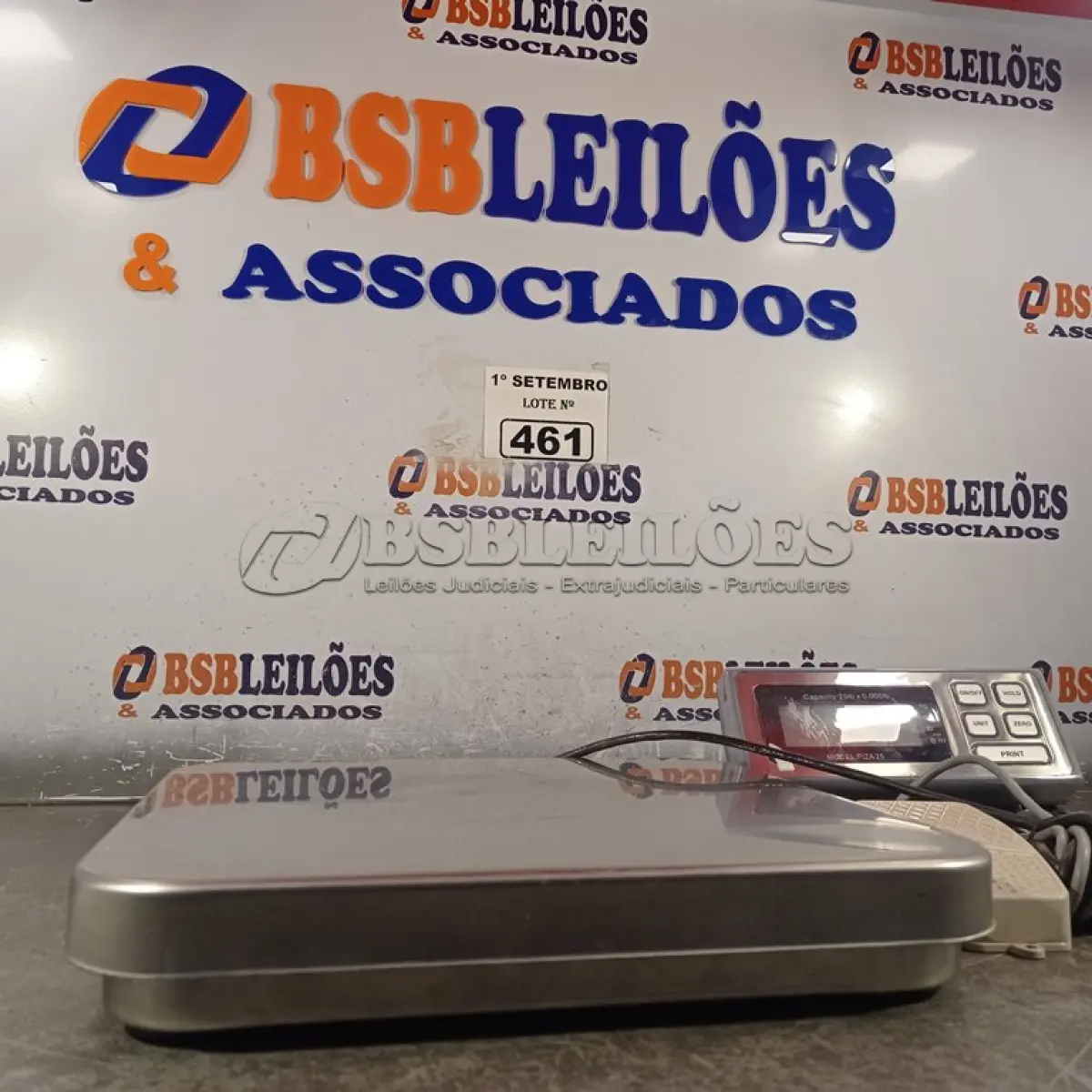 LOTE 461 - 01 BALANÇA PARA ALIMENTOS. (NO ESTADO) ATENÇÃO! FAZER A VISITAÇÃO ANTES DE ARREMATAR, NÃO SABEMOS SE FUNCIONA. LEILÃO NÃO TEM GARANTIA E NEM DEVOLUÇÃO, SUJEITO A POSSÍVEIS AVARIAS VISÍVEIS/OCULTAS E/OU AUSÊNCIA DE COMPONENTES.