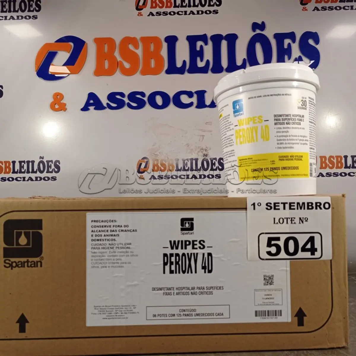 LOTE 504 - 01 CAIXA DE PEROXY 4D, DESINFETANTE HOSPITALAR PARA SUPERFÍCIES FIXAS E ARTIGOS NÃO CRÍTICOS COM 06 POTES CADA. (NO ESTADO) ATENÇÃO! FAZER A VISITAÇÃO ANTES DE ARREMATAR, NÃO SABEMOS SE FUNCIONA. LEILÃO NÃO TEM GARANTIA E NEM DEVOLUÇÃO, SUJEITO A POSSÍVEIS AVARIAS VISÍVEIS/OCULTAS E/OU AUSÊNCIA DE COMPONENTES.