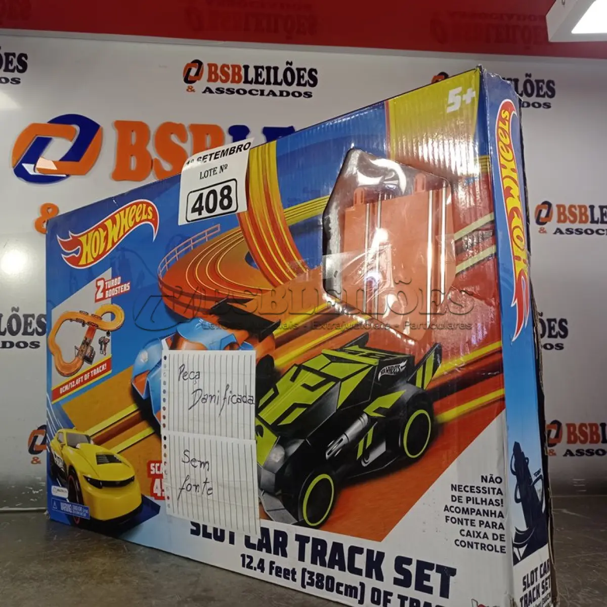 LOTE 408 - 01 PISTA HOTWHEELS. (NO ESTADO) ATENÇÃO! FAZER A VISITAÇÃO ANTES DE ARREMATAR, NÃO SABEMOS SE FUNCIONA. LEILÃO NÃO TEM GARANTIA E NEM DEVOLUÇÃO, SUJEITO A POSSÍVEIS AVARIAS VISÍVEIS/OCULTAS E/OU AUSÊNCIA DE COMPONENTES.