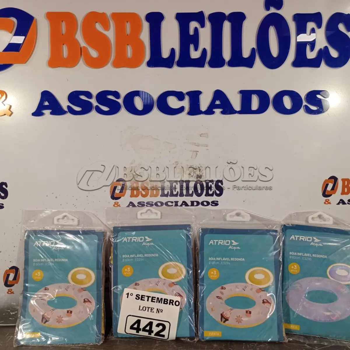 LOTE 442 - 04 BOIAS INFANTIL. (NO ESTADO) ATENÇÃO! FAZER A VISITAÇÃO ANTES DE ARREMATAR, NÃO SABEMOS SE FUNCIONA. LEILÃO NÃO TEM GARANTIA E NEM DEVOLUÇÃO, SUJEITO A POSSÍVEIS AVARIAS VISÍVEIS/OCULTAS E/OU AUSÊNCIA DE COMPONENTES.