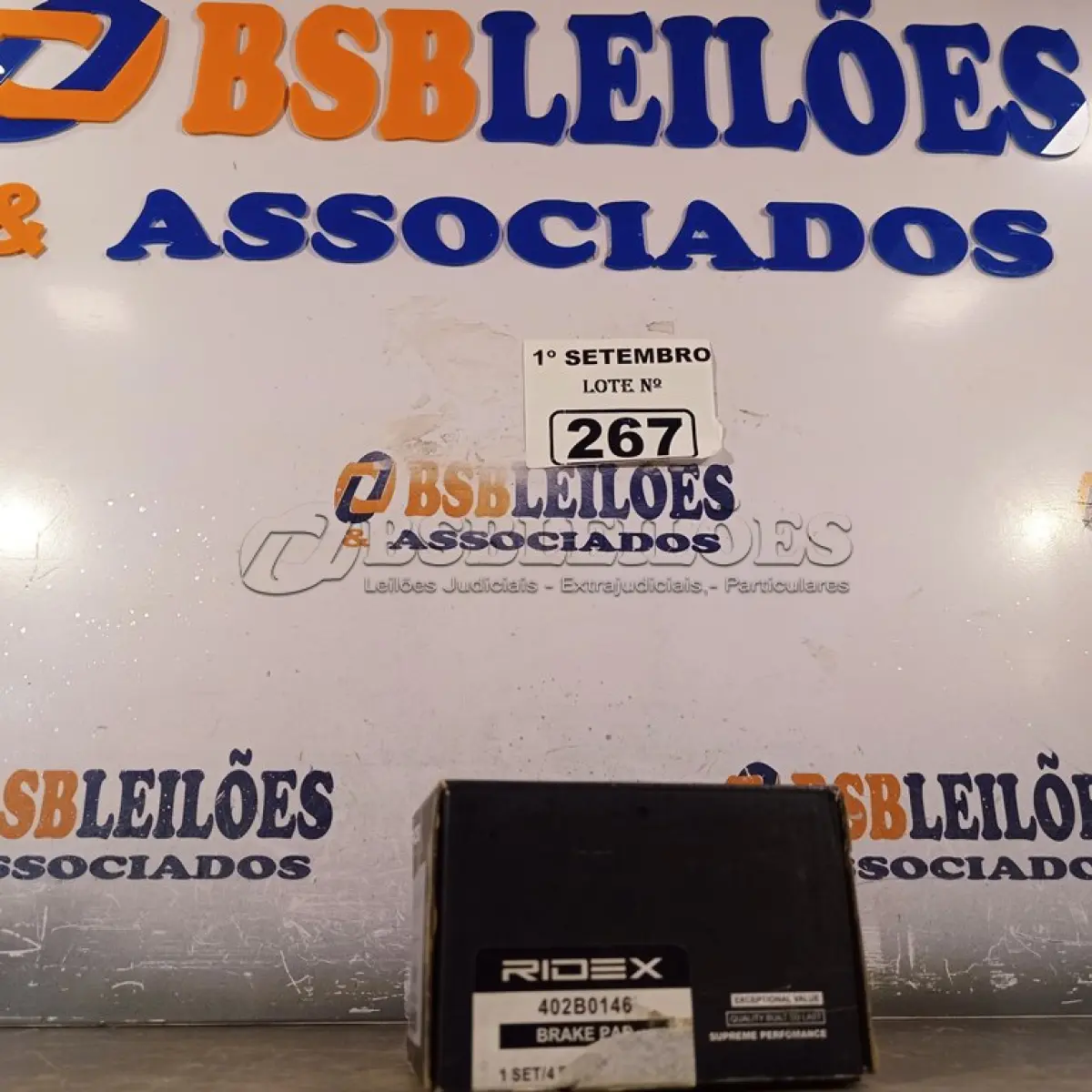 LOTE 267 - 01 PASTILHA DE FREIO DE CERÂMICA DO CRUZE. (NO ESTADO) ATENÇÃO! FAZER A VISITAÇÃO ANTES DE ARREMATAR, NÃO SABEMOS SE FUNCIONA. LEILÃO NÃO TEM GARANTIA E NEM DEVOLUÇÃO, SUJEITO A POSSÍVEIS AVARIAS VISÍVEIS/OCULTAS E/OU AUSÊNCIA DE COMPONENTES.
