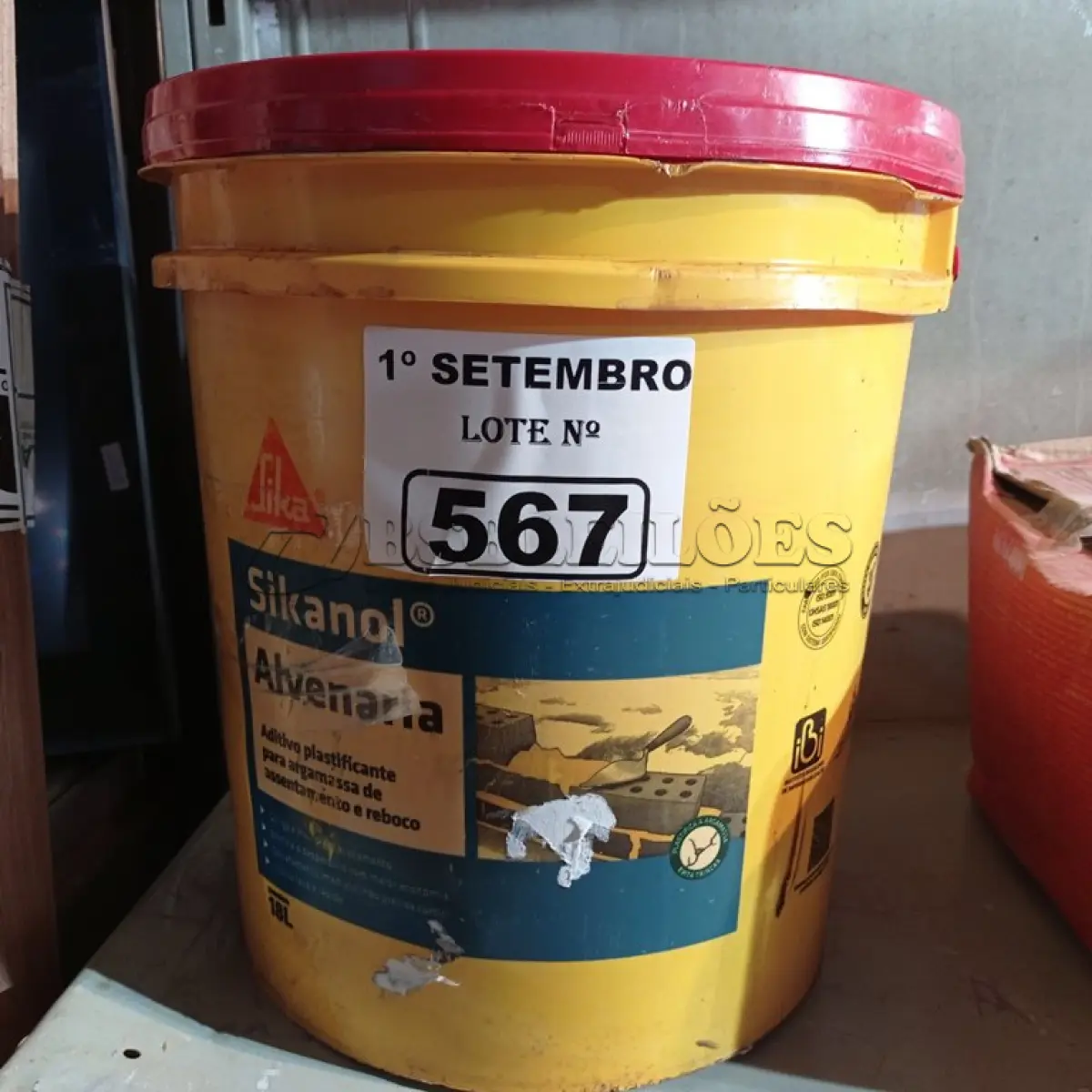 LOTE 567 - 01 BALDE DE SIKANOL ALVENARIA 18L, ADITIVO PLASTIFICANTE PARA ARGAMASSA DE ASSENTAMENTO E REBOCO. (NO ESTADO) ATENÇÃO! FAZER A VISITAÇÃO ANTES DE ARREMATAR, NÃO SABEMOS SE FUNCIONA. LEILÃO NÃO TEM GARANTIA E NEM DEVOLUÇÃO, SUJEITO A POSSÍVEIS AVARIAS VISÍVEIS/OCULTAS E/OU AUSÊNCIA DE COMPONENTES.