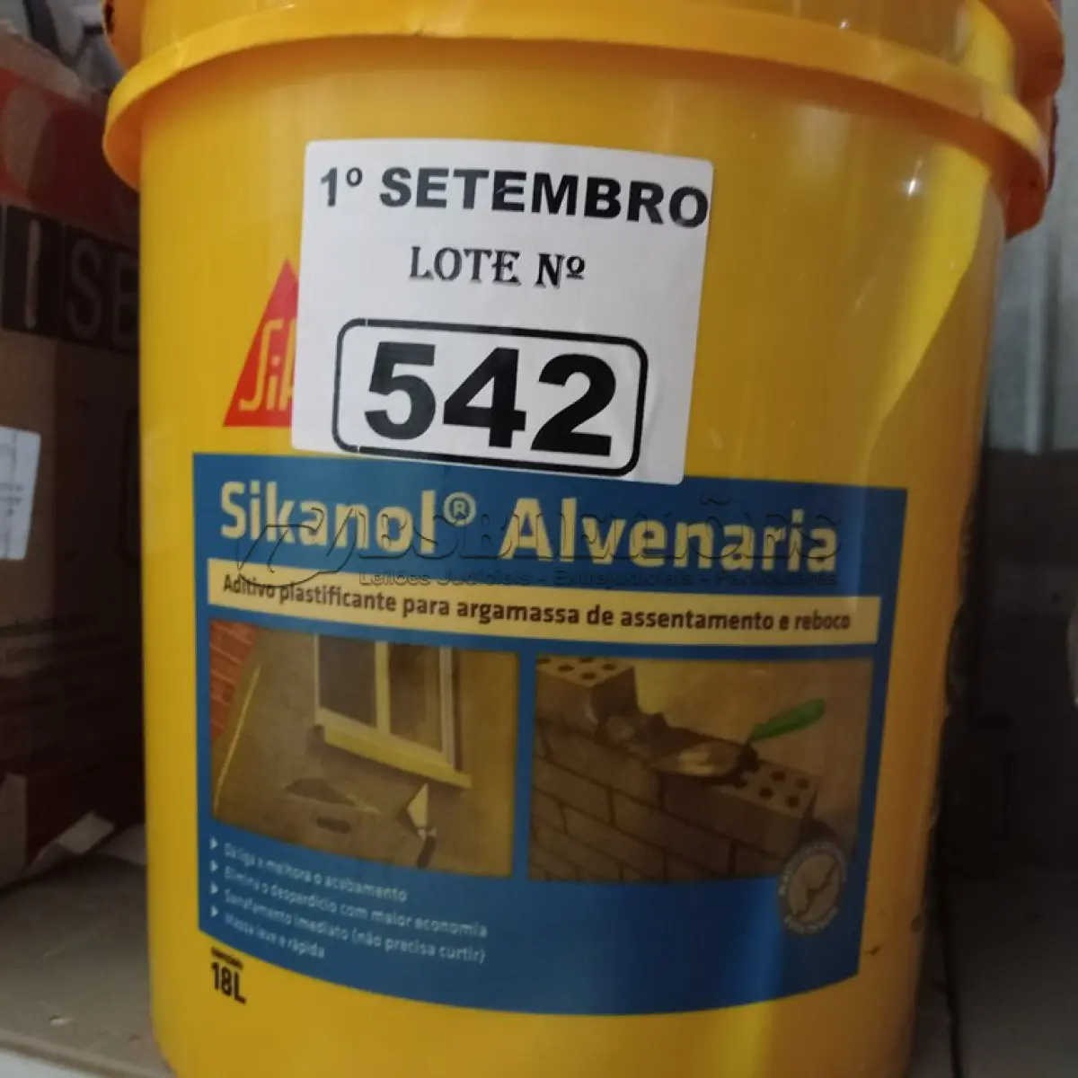 LOTE 542 - 01 BALDE DE SIKANOL ALVENARIA 18L, ADITIVO PLASTIFICANTE PARA ARGAMASSA DE ASSENTAMENTO E REBOCO. (NO ESTADO) ATENÇÃO! FAZER A VISITAÇÃO ANTES DE ARREMATAR, NÃO SABEMOS SE FUNCIONA. LEILÃO NÃO TEM GARANTIA E NEM DEVOLUÇÃO, SUJEITO A POSSÍVEIS AVARIAS VISÍVEIS/OCULTAS E/OU AUSÊNCIA DE COMPONENTES.