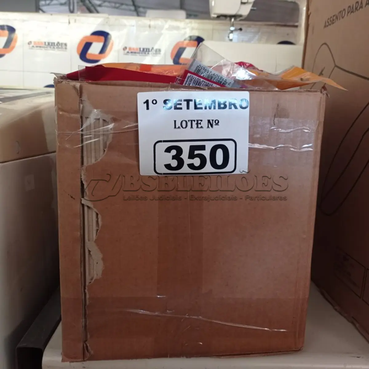 LOTE 350 - 01 LOTE COM VÁRIAS LUVAS DE LÁTEX MARCAS E MODELOS DIVERSOS. (NO ESTADO) ATENÇÃO! FAZER A VISITAÇÃO ANTES DE ARREMATAR, NÃO SABEMOS SE FUNCIONA. LEILÃO NÃO TEM GARANTIA E NEM DEVOLUÇÃO, SUJEITO A POSSÍVEIS AVARIAS VISÍVEIS/OCULTAS E/OU AUSÊNCIA DE COMPONENTES.