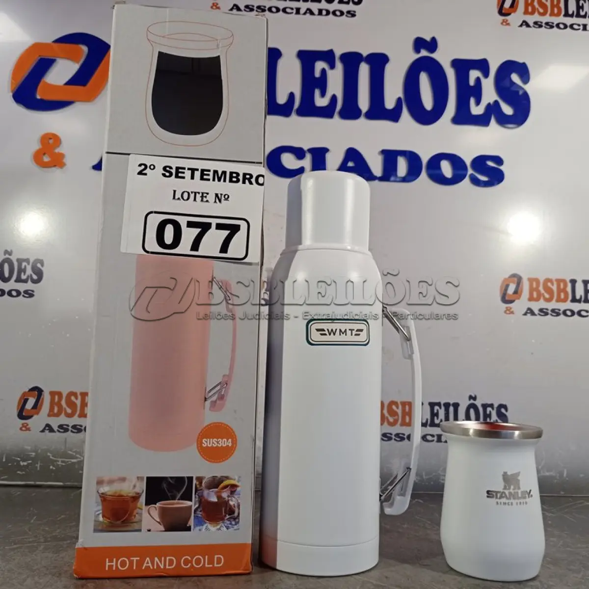LOTE 077 - 01 GARRAFA TÉRMICA DE 1LITRO E 01 CUIA DE 160ML. (NO ESTADO) ATENÇÃO! FAZER A VISITAÇÃO ANTES DE ARREMATAR, NÃO SABEMOS SE FUNCIONA. LEILÃO NÃO TEM GARANTIA E NEM DEVOLUÇÃO, SUJEITO A POSSÍVEIS AVARIAS VISÍVEIS/OCULTAS E/OU AUSÊNCIA DE COMPONENTES.