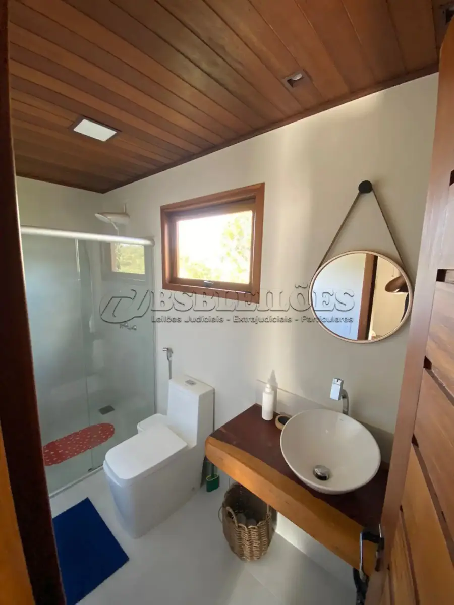 LOTE 001 - 01 LINDA CASA EM SÃO JORGE (MUNICÍPIO ALTO PARAÍSO), NO CORAÇÃO DA CHAPADA DOS VEADEIROS.    CASA DE 130M2, LOTE DA CASA 450M² APROXIMADA. (NO ESTADO)  (DOCUMENTAÇÃO CESSÃO DE DIREITO)