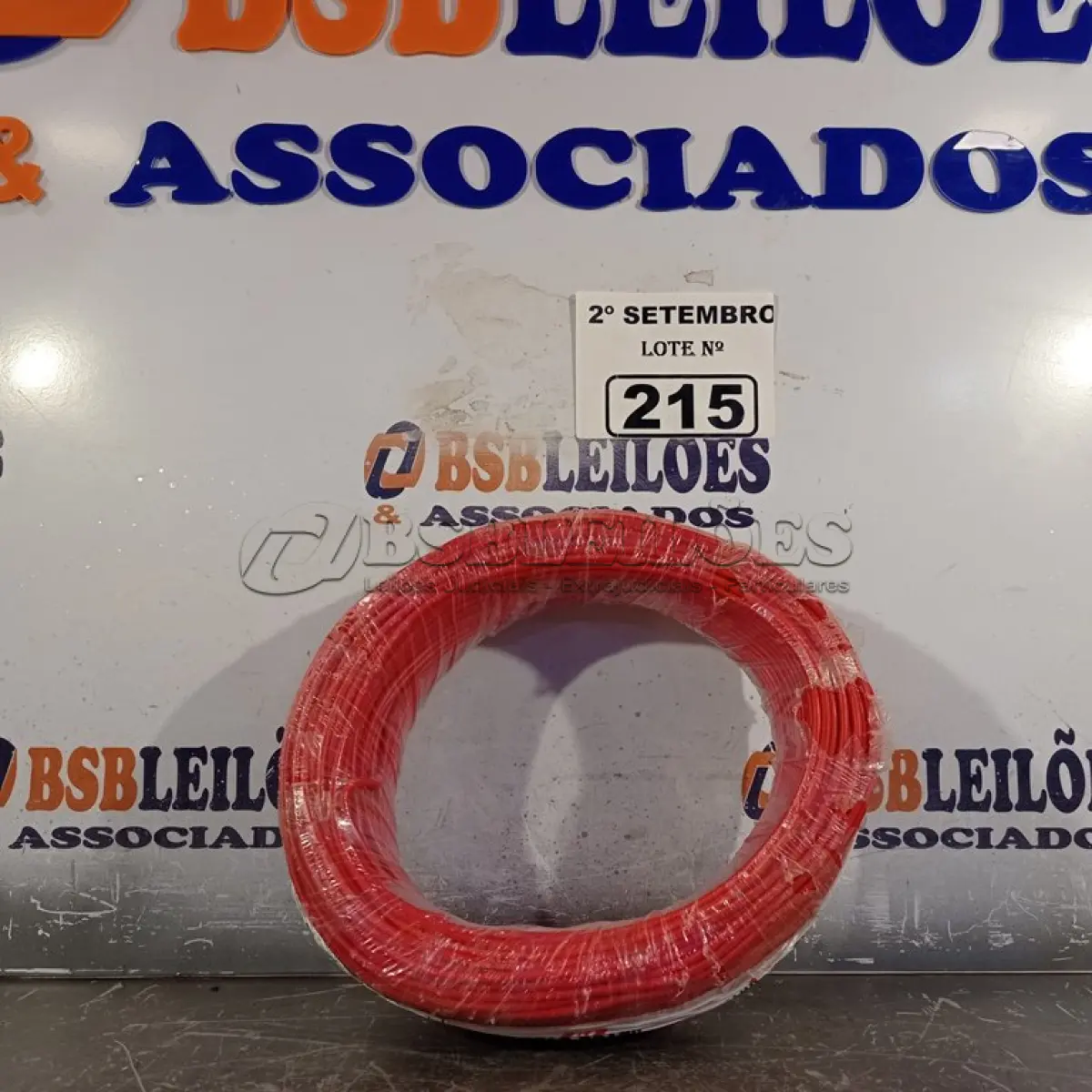 LOTE 215 - 01 ROLO DE CABO FLEXÍVEL 100M 1X2,5MM NA COR VERMELHA(NOVO). (NO ESTADO) ATENÇÃO! FAZER A VISITAÇÃO ANTES DE ARREMATAR, NÃO SABEMOS SE FUNCIONA. LEILÃO NÃO TEM GARANTIA E NEM DEVOLUÇÃO, SUJEITO A POSSÍVEIS AVARIAS VISÍVEIS/OCULTAS E/OU AUSÊNCIA DE COMPONENTES.