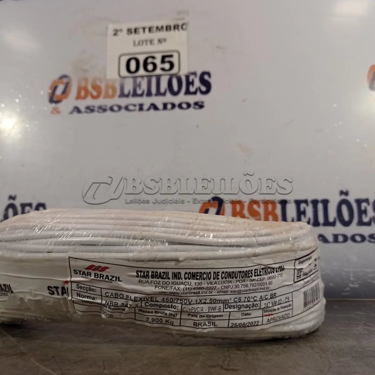 LOTE 065 - 01 ROLO DE CABO FLEXÍVEL 100M 1X2,5MM NA COR BRANCA(NOVO). (NO ESTADO) ATENÇÃO! FAZER A VISITAÇÃO ANTES DE ARREMATAR, NÃO SABEMOS SE FUNCIONA. LEILÃO NÃO TEM GARANTIA E NEM DEVOLUÇÃO, SUJEITO A POSSÍVEIS AVARIAS VISÍVEIS/OCULTAS E/OU AUSÊNCIA DE COMPONENTES.