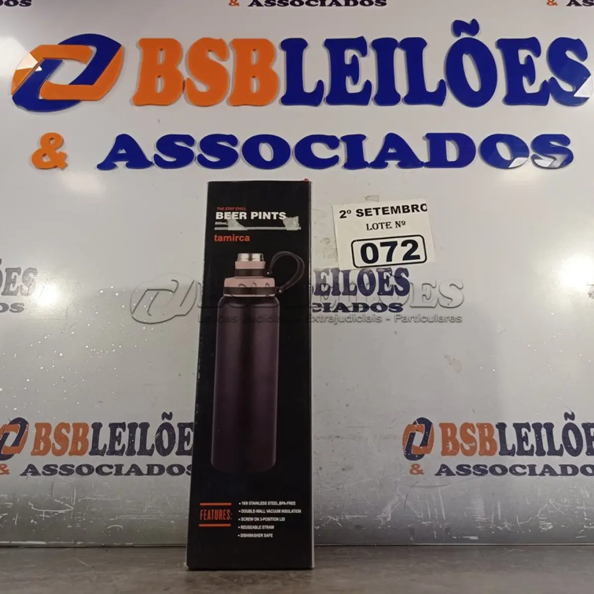LOTE 072 - 01 GARRAFA TÉRMICA 800ML. (NO ESTADO) ATENÇÃO! FAZER A VISITAÇÃO ANTES DE ARREMATAR, NÃO SABEMOS SE FUNCIONA. LEILÃO NÃO TEM GARANTIA E NEM DEVOLUÇÃO, SUJEITO A POSSÍVEIS AVARIAS VISÍVEIS/OCULTAS E/OU AUSÊNCIA DE COMPONENTES.