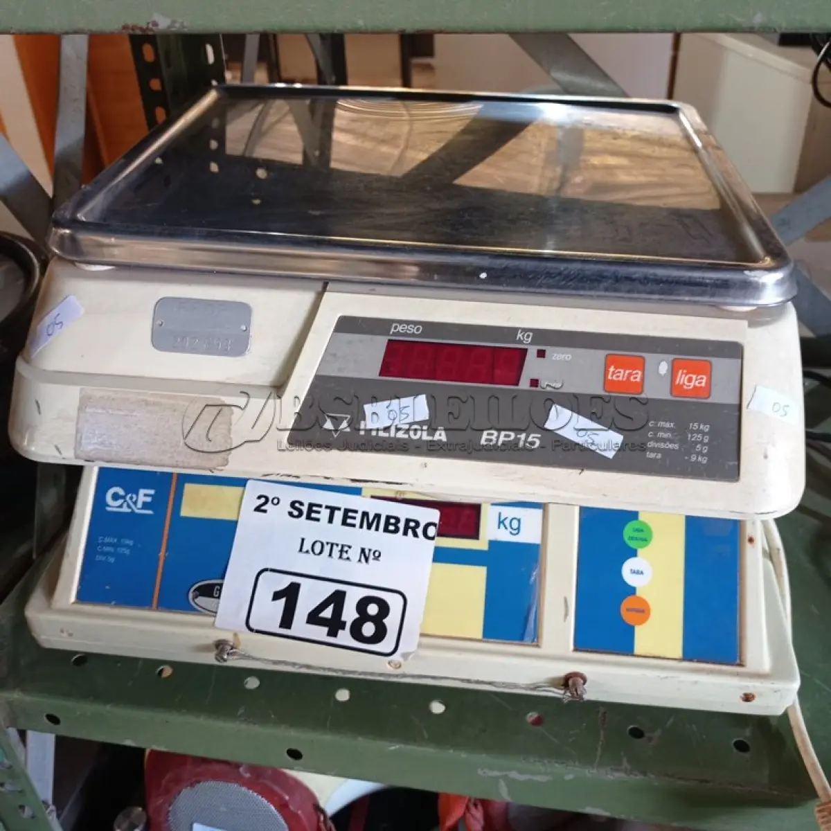 LOTE 148 - 02 BALANÇAS MARCAS E MODELOS DIVERSOS. (NO ESTADO) ATENÇÃO! FAZER A VISITAÇÃO ANTES DE ARREMATAR, NÃO SABEMOS SE FUNCIONA. LEILÃO NÃO TEM GARANTIA E NEM DEVOLUÇÃO, SUJEITO A POSSÍVEIS AVARIAS VISÍVEIS/OCULTAS E/OU AUSÊNCIA DE COMPONENTES.
