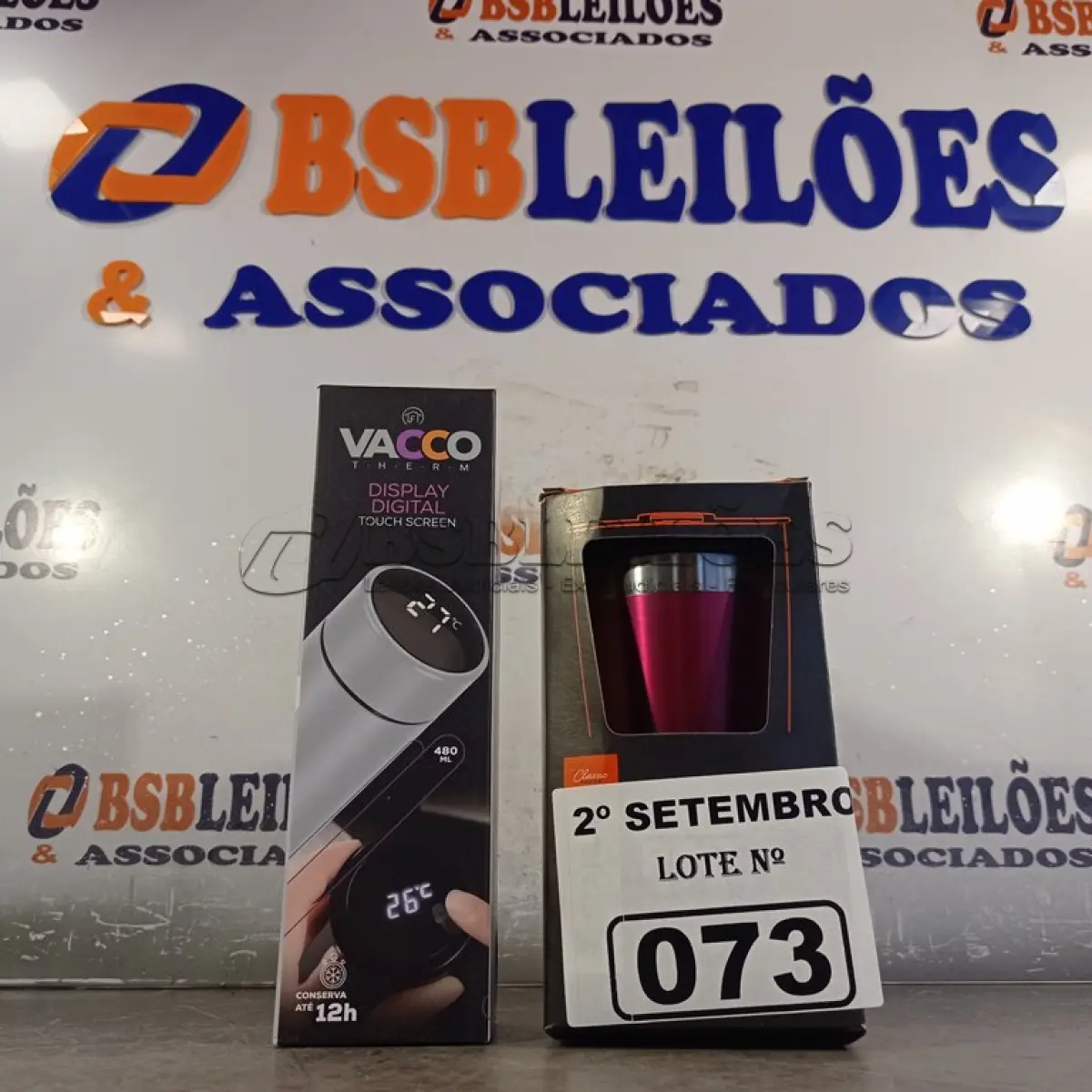 LOTE 073 - 01 COPO E 01 GARRAFA DIGITAL 500ML TÉRMICOS. (NO ESTADO) ATENÇÃO! FAZER A VISITAÇÃO ANTES DE ARREMATAR, NÃO SABEMOS SE FUNCIONA. LEILÃO NÃO TEM GARANTIA E NEM DEVOLUÇÃO, SUJEITO A POSSÍVEIS AVARIAS VISÍVEIS/OCULTAS E/OU AUSÊNCIA DE COMPONENTES.