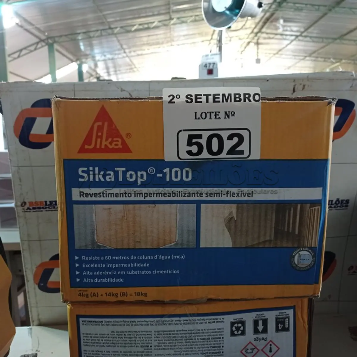 LOTE 502 - 02 CAIXAS DE SIKA TOP-100, REVESTIMENTO IMPERMEABILIZANTE SEMI-FLEXIVEL. (NO ESTADO) ATENÇÃO! FAZER A VISITAÇÃO ANTES DE ARREMATAR, NÃO SABEMOS SE FUNCIONA. LEILÃO NÃO TEM GARANTIA E NEM DEVOLUÇÃO, SUJEITO A POSSÍVEIS AVARIAS VISÍVEIS/OCULTAS E/OU AUSÊNCIA DE COMPONENTES.