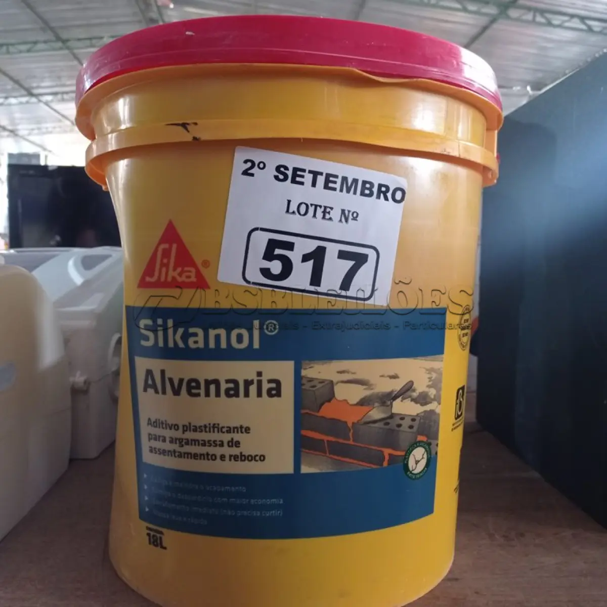 LOTE 517 - 01 BALDE DE SIKANOL ALVENARIA, ADITIVO PLASTIFICANTE PARA ARGAMASSA DE ASSENTAMENTO E REBOCO 18L. (NO ESTADO) ATENÇÃO! FAZER A VISITAÇÃO ANTES DE ARREMATAR, NÃO SABEMOS SE FUNCIONA. LEILÃO NÃO TEM GARANTIA E NEM DEVOLUÇÃO, SUJEITO A POSSÍVEIS AVARIAS VISÍVEIS/OCULTAS E/OU AUSÊNCIA DE COMPONENTES.
