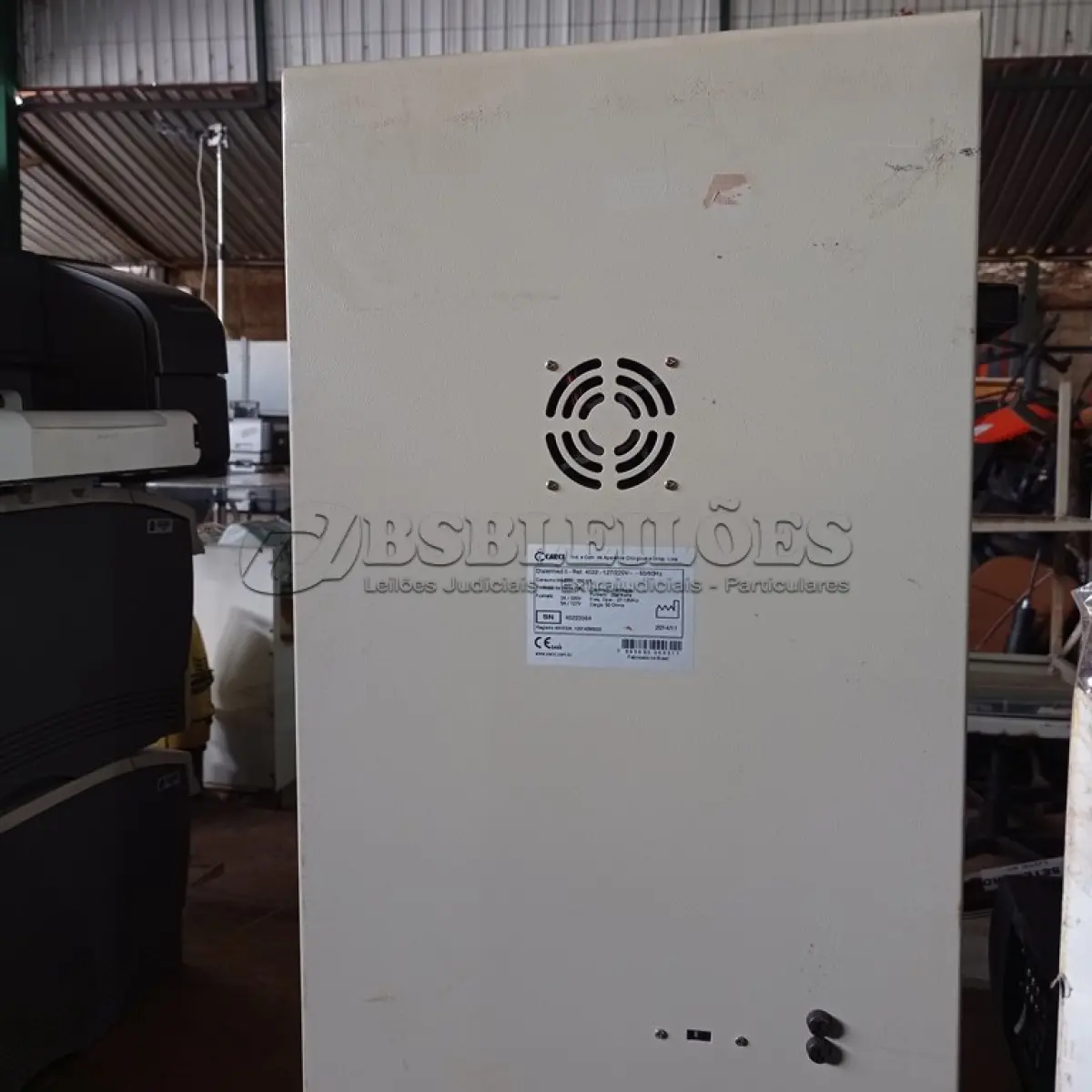 LOTE 521 - 01 APARELHO PARA LABORATÓRIO. (NO ESTADO) ATENÇÃO! FAZER A VISITAÇÃO ANTES DE ARREMATAR, NÃO SABEMOS SE FUNCIONA. LEILÃO NÃO TEM GARANTIA E NEM DEVOLUÇÃO, SUJEITO A POSSÍVEIS AVARIAS VISÍVEIS/OCULTAS E/OU AUSÊNCIA DE COMPONENTES.