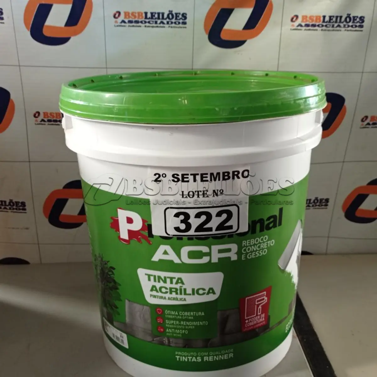 LOTE 322 - 01 BALDE DE TINTA ACRÍLICA 18L NA COR CONCRETO FOSCO. (NO ESTADO) ATENÇÃO! FAZER A VISITAÇÃO ANTES DE ARREMATAR, NÃO SABEMOS SE FUNCIONA. LEILÃO NÃO TEM GARANTIA E NEM DEVOLUÇÃO, SUJEITO A POSSÍVEIS AVARIAS VISÍVEIS/OCULTAS E/OU AUSÊNCIA DE COMPONENTES.