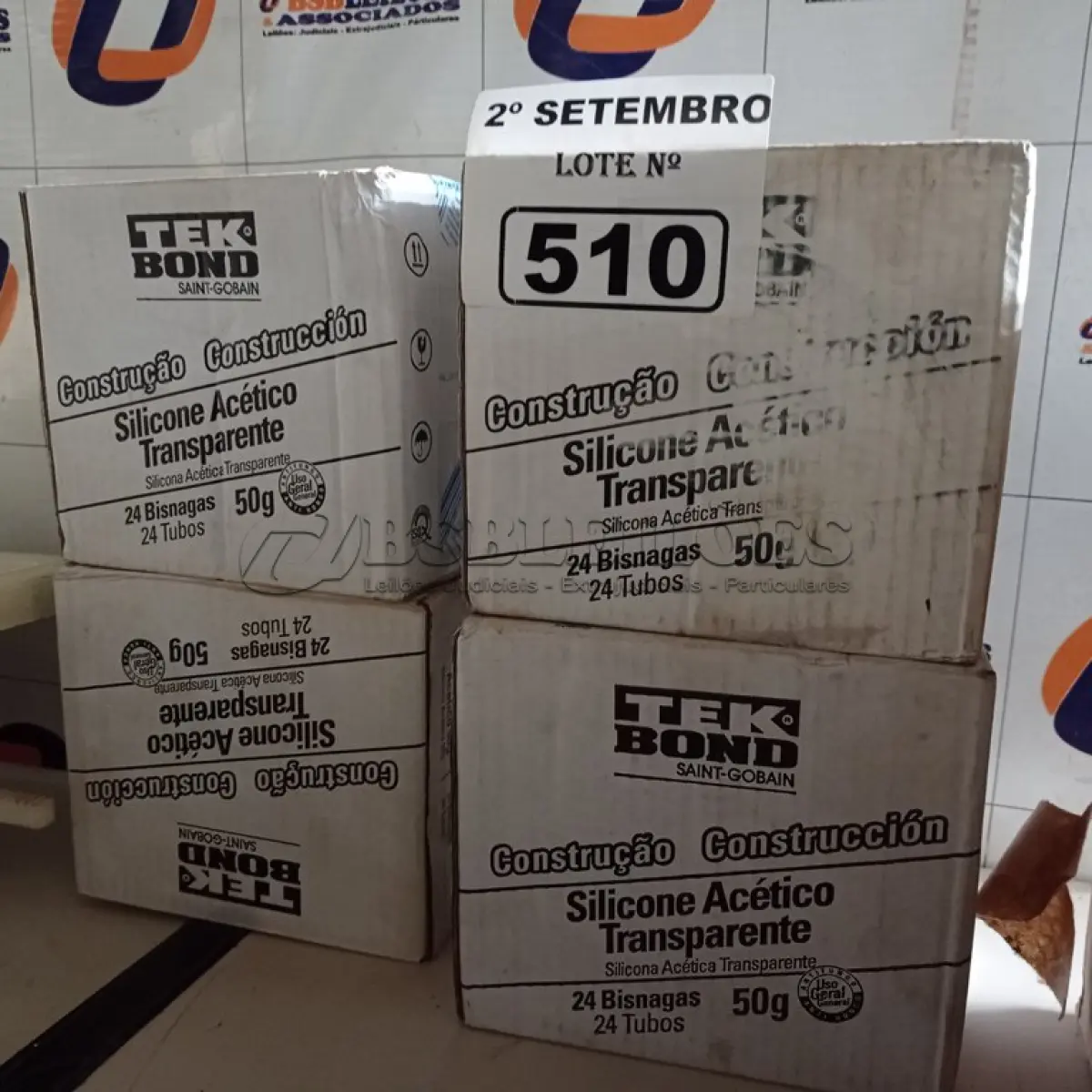 LOTE 510 - 04 CAIXAS COM SILICONE TRANSPARENTE MULTIUSO COM 24 UNIDADES CADA. (NO ESTADO) ATENÇÃO! FAZER A VISITAÇÃO ANTES DE ARREMATAR, NÃO SABEMOS SE FUNCIONA. LEILÃO NÃO TEM GARANTIA E NEM DEVOLUÇÃO, SUJEITO A POSSÍVEIS AVARIAS VISÍVEIS/OCULTAS E/OU AUSÊNCIA DE COMPONENTES.