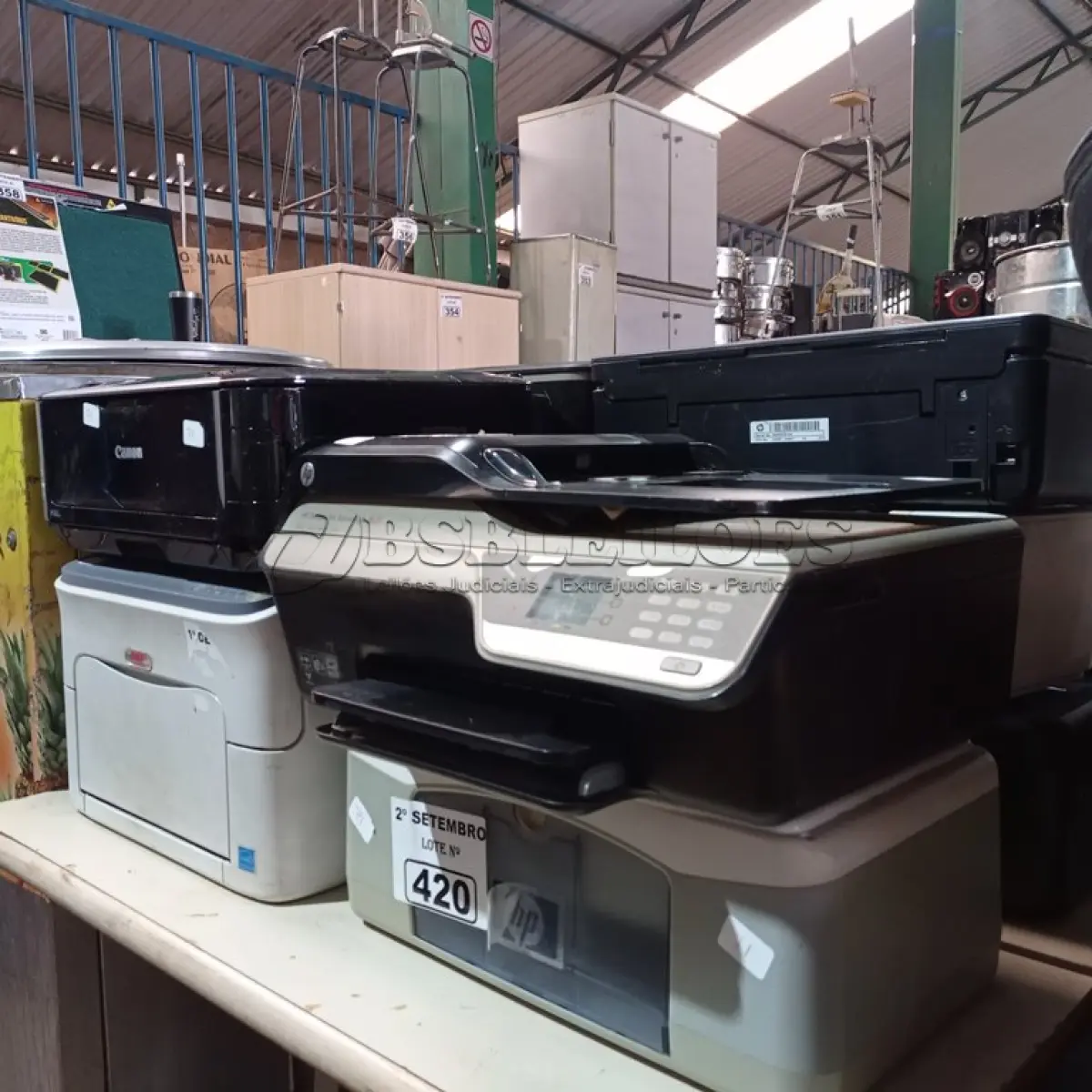 LOTE 420 - 10 IMPRESSORAS MARCAS E MODELOS DIVERSOS PARA RETIRADA DE PEÇAS. (NO ESTADO) ATENÇÃO! FAZER A VISITAÇÃO ANTES DE ARREMATAR, NÃO SABEMOS SE FUNCIONA. LEILÃO NÃO TEM GARANTIA E NEM DEVOLUÇÃO, SUJEITO A POSSÍVEIS AVARIAS VISÍVEIS/OCULTAS E/OU AUSÊNCIA DE COMPONENTES.