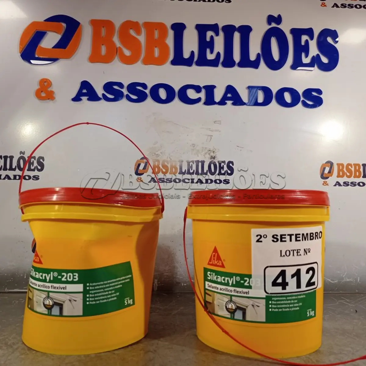 LOTE 412 - 02 BALDES DE SIKACRYL-203, SELANTE ACRÍLICO FLEXÍVEL 5KG. (NO ESTADO) ATENÇÃO! FAZER A VISITAÇÃO ANTES DE ARREMATAR, NÃO SABEMOS SE FUNCIONA. LEILÃO NÃO TEM GARANTIA E NEM DEVOLUÇÃO, SUJEITO A POSSÍVEIS AVARIAS VISÍVEIS/OCULTAS E/OU AUSÊNCIA DE COMPONENTES.