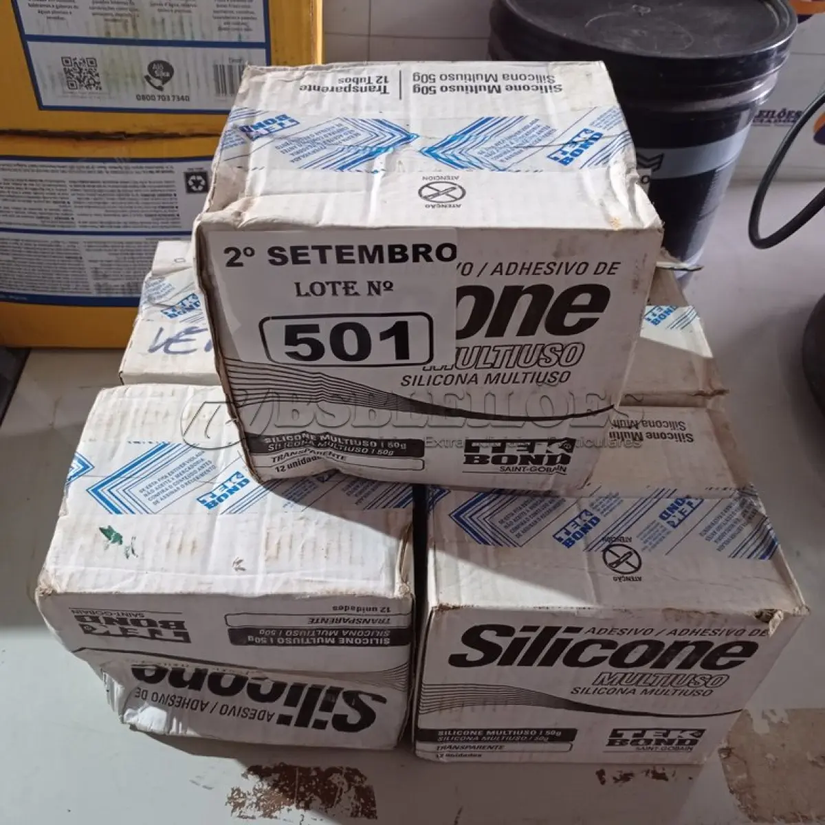LOTE 501 - 05 CAIXAS COM SILICONE TRANSPARENTE MULTIUSO COM 12 UNIDADES CADA. (NO ESTADO) ATENÇÃO! FAZER A VISITAÇÃO ANTES DE ARREMATAR, NÃO SABEMOS SE FUNCIONA. LEILÃO NÃO TEM GARANTIA E NEM DEVOLUÇÃO, SUJEITO A POSSÍVEIS AVARIAS VISÍVEIS/OCULTAS E/OU AUSÊNCIA DE COMPONENTES.