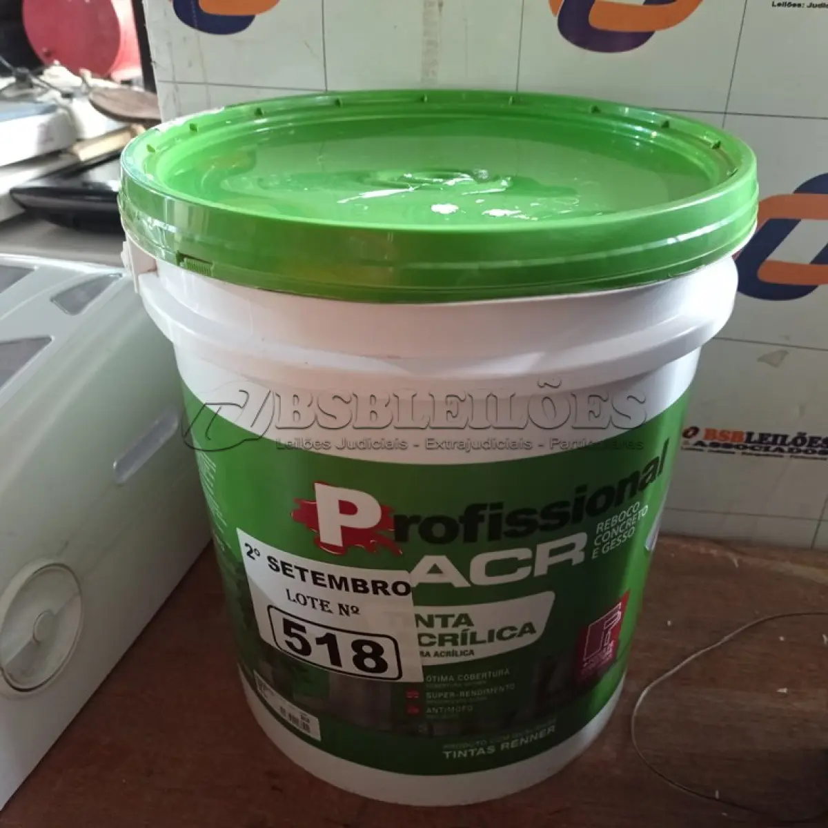 LOTE 518 - 01 BALDE DE TINTA ACRÍLICA 18L NA COR CONCRETO FOSCO. (NO ESTADO) ATENÇÃO! FAZER A VISITAÇÃO ANTES DE ARREMATAR, NÃO SABEMOS SE FUNCIONA. LEILÃO NÃO TEM GARANTIA E NEM DEVOLUÇÃO, SUJEITO A POSSÍVEIS AVARIAS VISÍVEIS/OCULTAS E/OU AUSÊNCIA DE COMPONENTES.