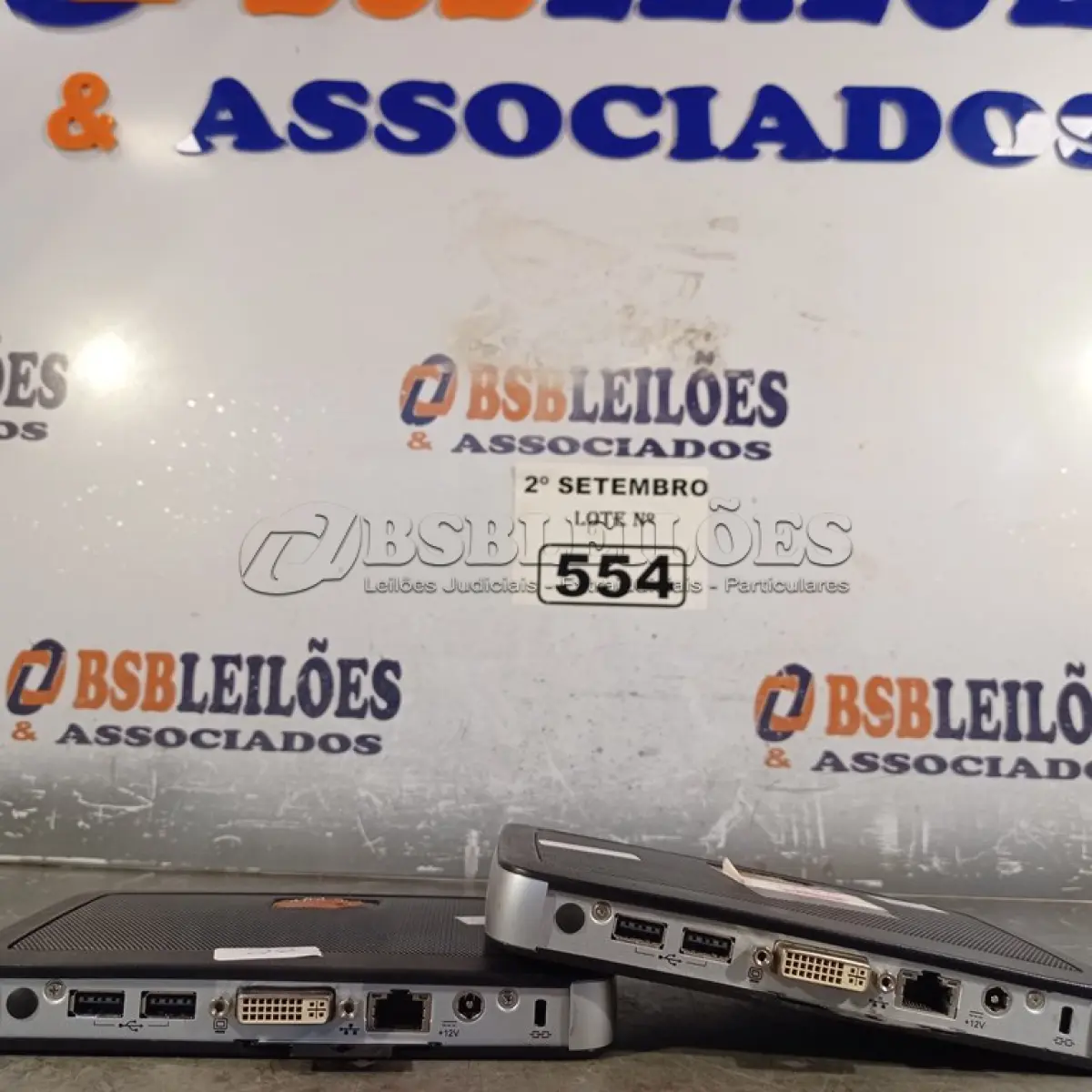 LOTE 554 - 02 TERMINAIS WYSE. (NO ESTADO) ATENÇÃO! FAZER A VISITAÇÃO ANTES DE ARREMATAR, NÃO SABEMOS SE FUNCIONA. LEILÃO NÃO TEM GARANTIA E NEM DEVOLUÇÃO, SUJEITO A POSSÍVEIS AVARIAS VISÍVEIS/OCULTAS E/OU AUSÊNCIA DE COMPONENTES.