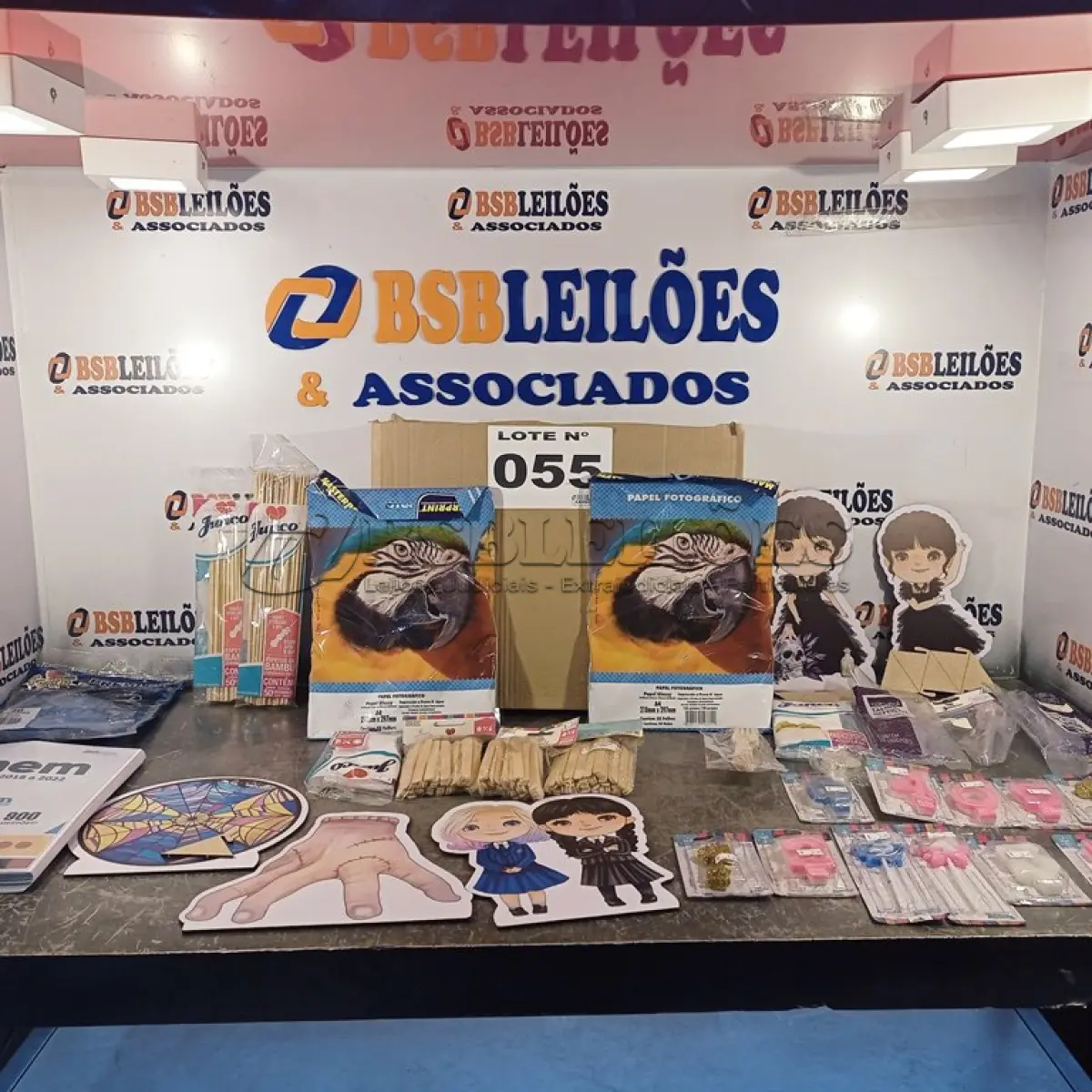 LOTE 055 - 30 – ITENS DIVERSOS (NO ESTADO, NÃO SABEMOS SE FUNCIONA. LEILÃO NÃO TEM GARANTIA E NEM DEVOLUÇÃO, SUJEITO A POSSÍVEIS AVARIAS VISÍVEIS/OCULTAS E/OU AUSÊNCIA DE COMPONENTES)
