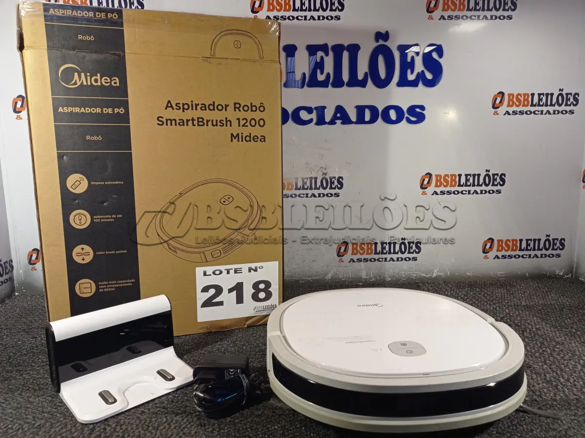 LOTE 218 - 01 - ASPIRADOR ROBÔ SMARTBRUSH 1200 MIDEA BRANCO BIVOLT (NO ESTADO, NÃO SABEMOS SE FUNCIONA. LEILÃO NÃO TEM GARANTIA E NEM DEVOLUÇÃO, SUJEITO A POSSÍVEIS AVARIAS VISÍVEIS/OCULTAS E/OU AUSÊNCIA DE COMPONENTES)